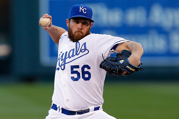 MLB free agency: Latest on Royals' pursuits of Eric Hosmer, Mike Moustakas  - MLB Daily Dish