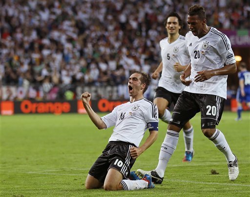 Against Costa Rica: Lahm scores first goal of summer fairy-tale of 2006