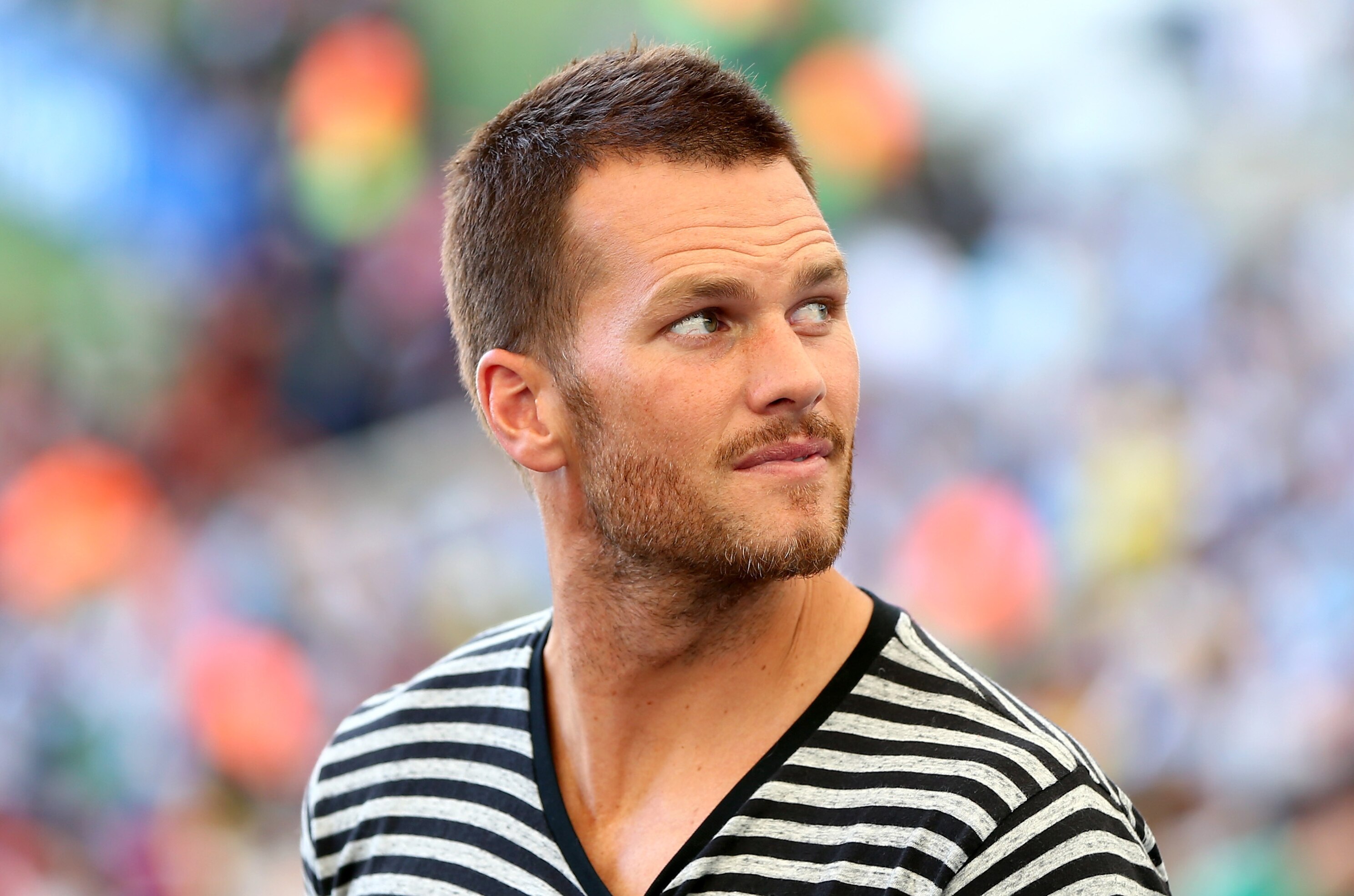 15 Instances When It S Actually Ok To Cry In Sports Bleacher