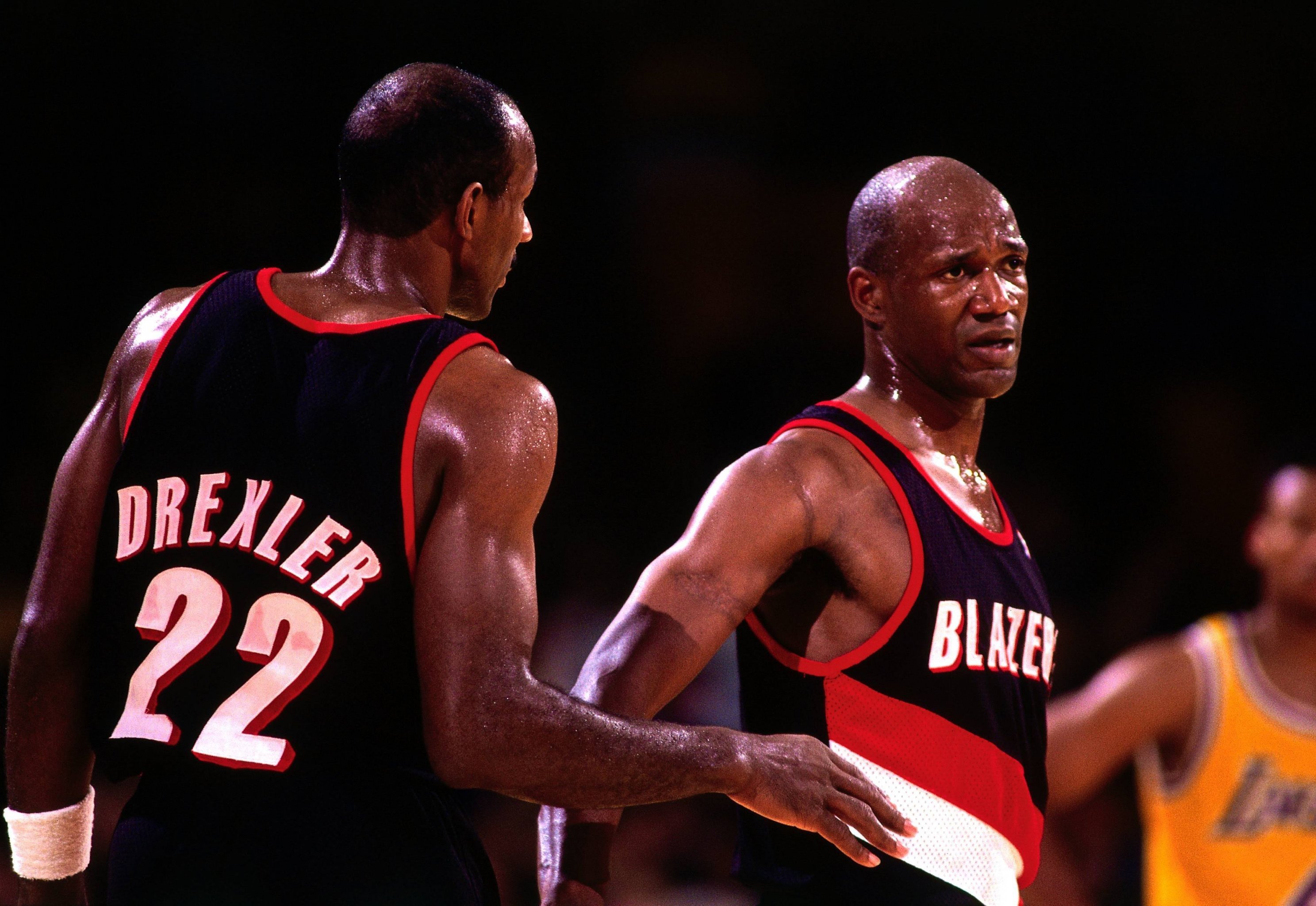 ALL-TIME BLAZERS VS FIELD OF ALL-TIME GREATS FROM HISTORIC TEAMS