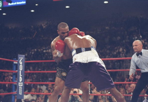 Top ten craziest fight endings in boxing history - Floyd Mayweather's  ruthless KO, Mike Tyson's bite and a baffled Lennox Lewis