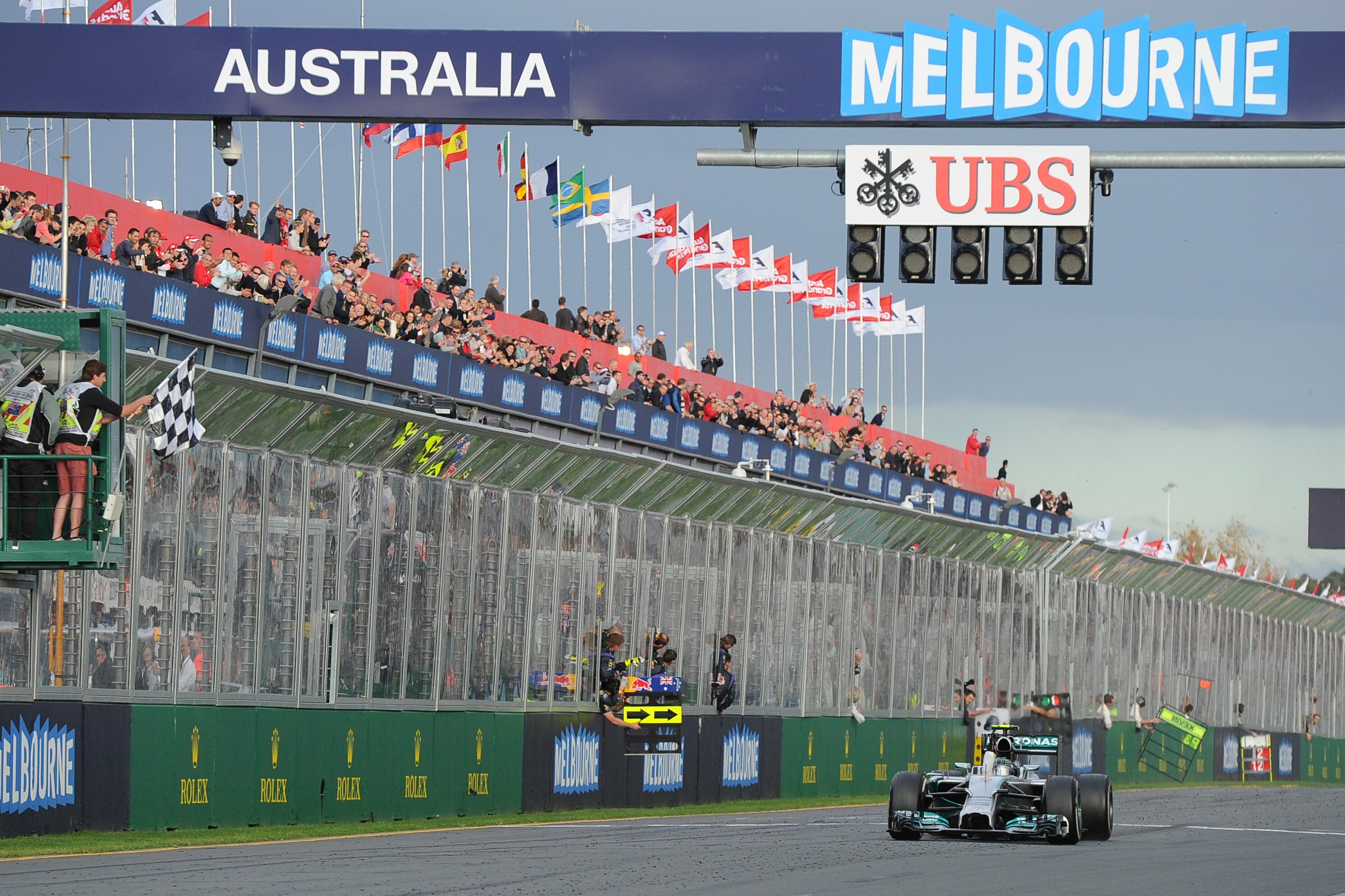 melbourne grand prix tv coverage