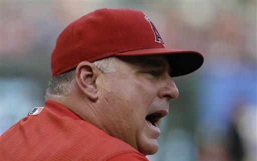 Angels trade manager Mike Scioscia's son for Wayne Gretzky's son