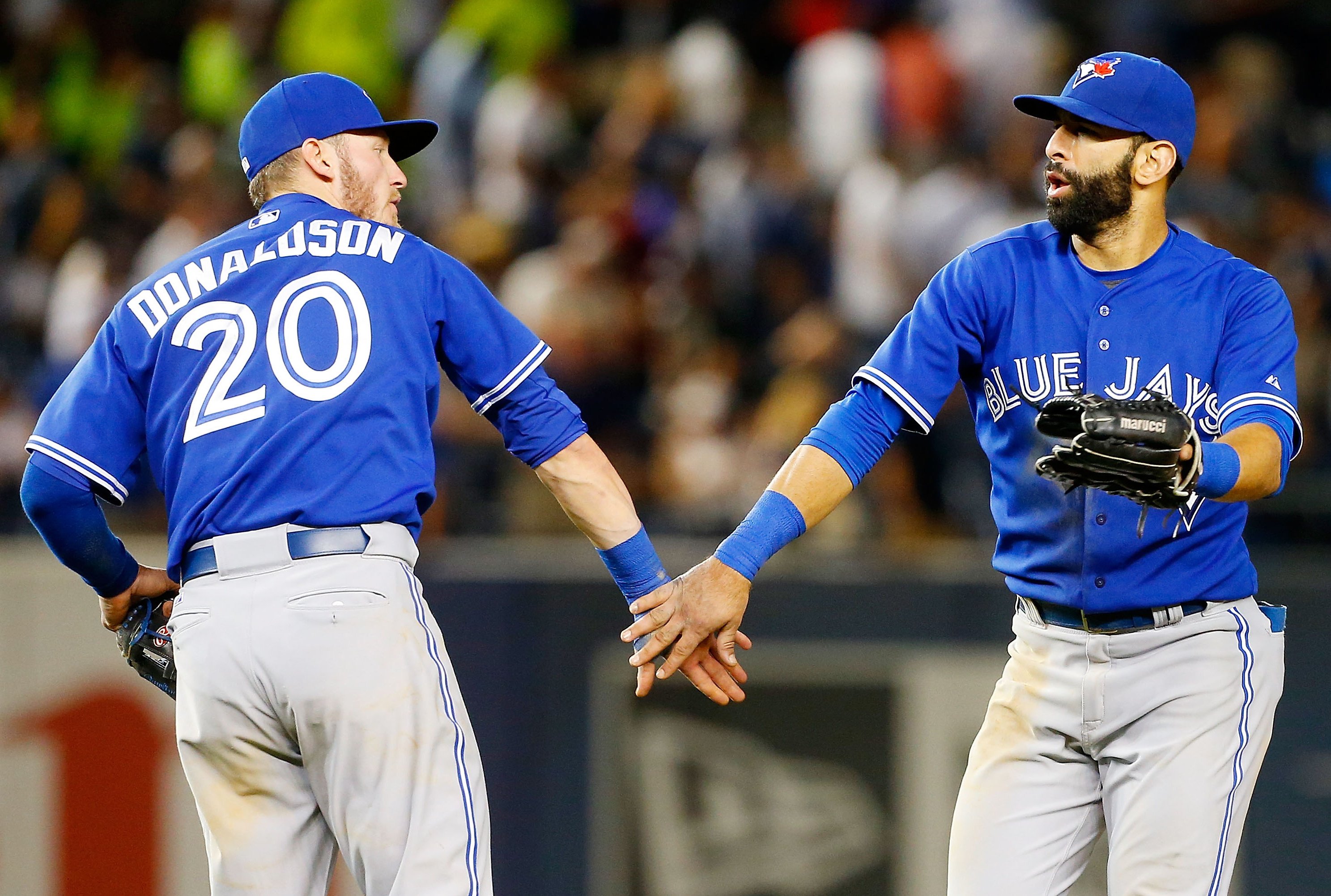 Mark Buehrle grabs MLB-best 10th win as Blue Jays down Royals
