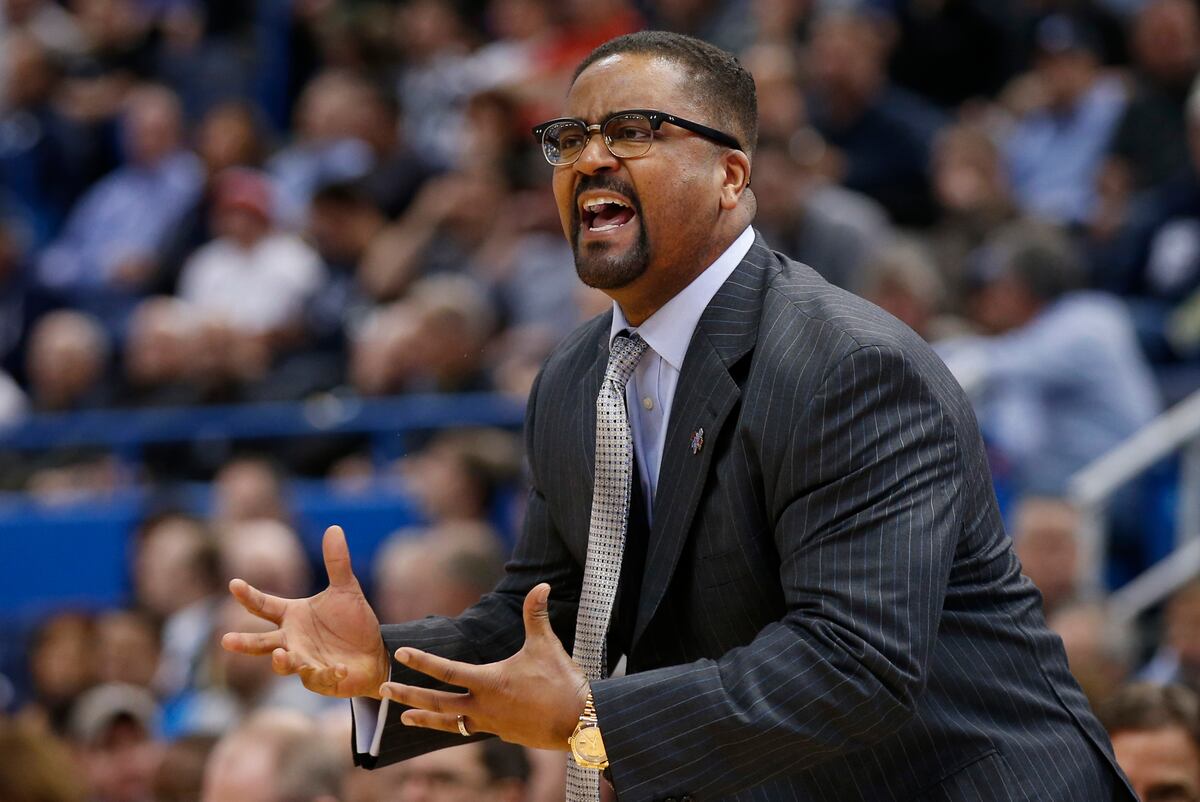 Ranking the Most Unstable Coaching Jobs in College Basketball News