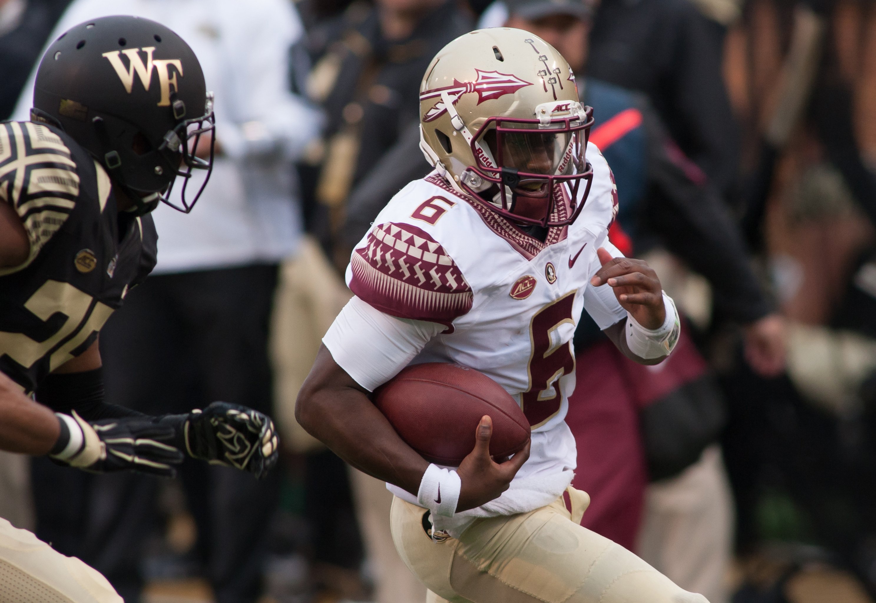 ECU football blows out Temple at home 45-3 to get 1 win away from