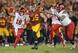 USC LB Cameron Smith (center)