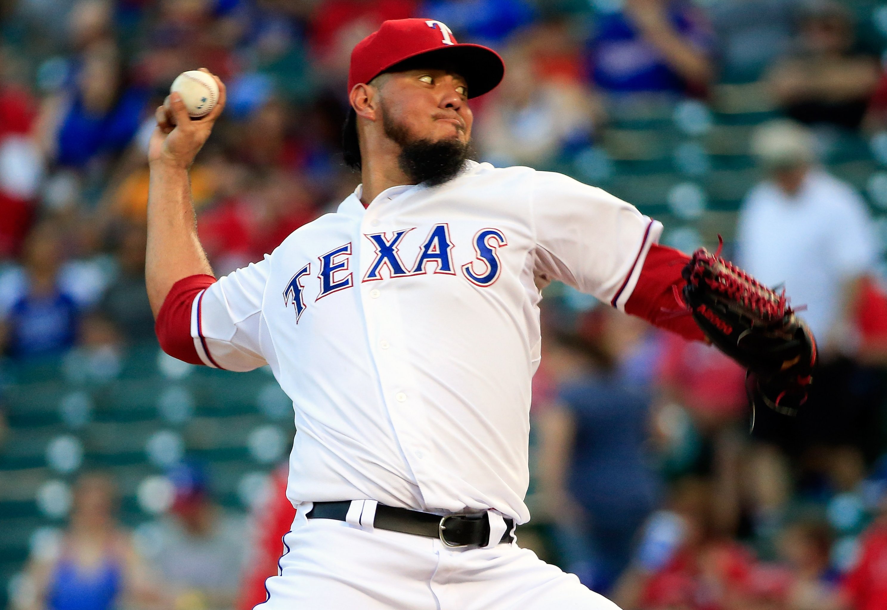 MLB Trade Rumors: Texas Rangers To Shop Scott Feldman, Mark Lowe - SB  Nation Dallas