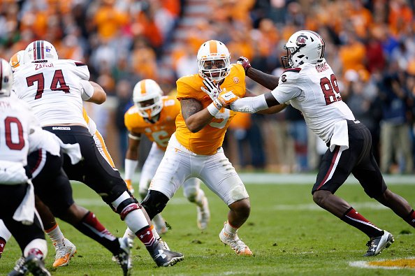 Tennessee Football: Todd Kelly & Cam Sutton-Top CB/S Duo