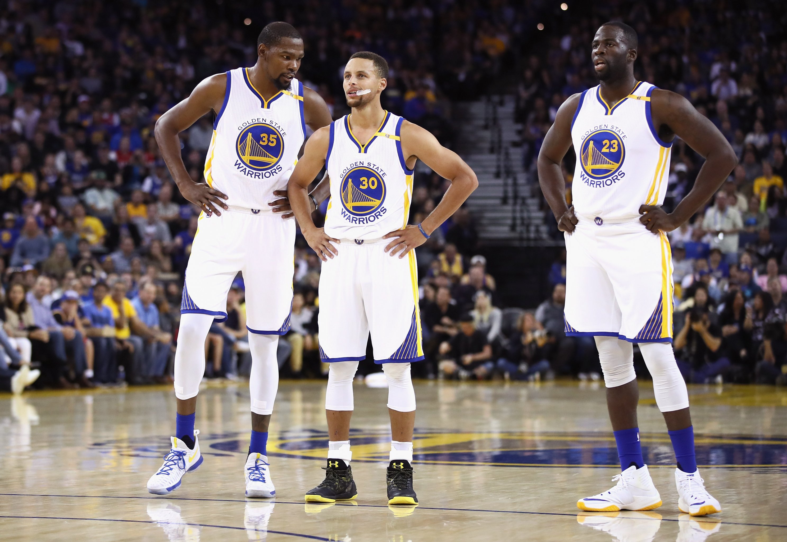 Warriors News: What will the Warriors do with their final roster