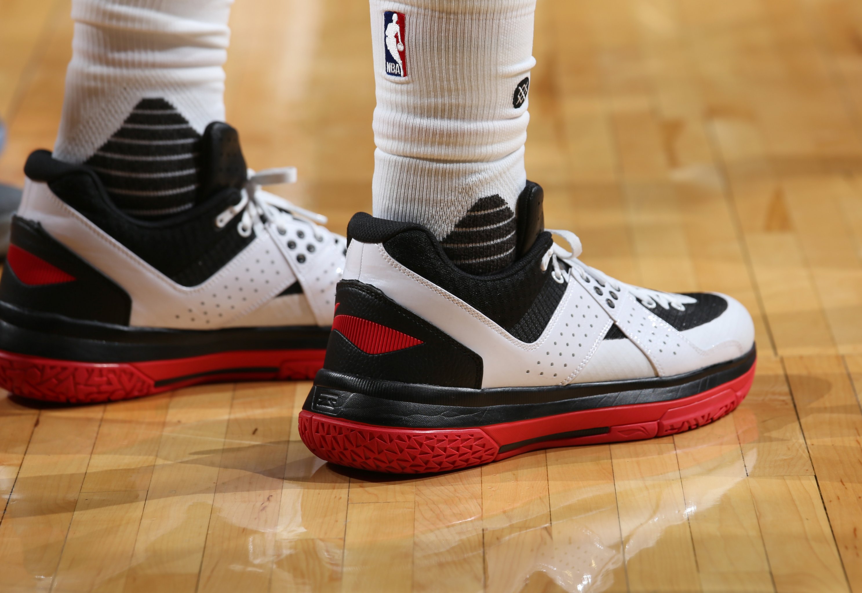 Creo que estoy enfermo Preescolar mercenario Ranking the Top Signature Sneaker Lines by Sports Stars | News, Scores,  Highlights, Stats, and Rumors | Bleacher Report