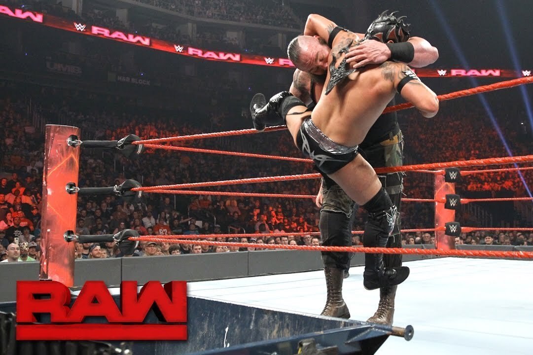 Braun Strowman S Dumpster Match And The 10 Weirdest Stipulations