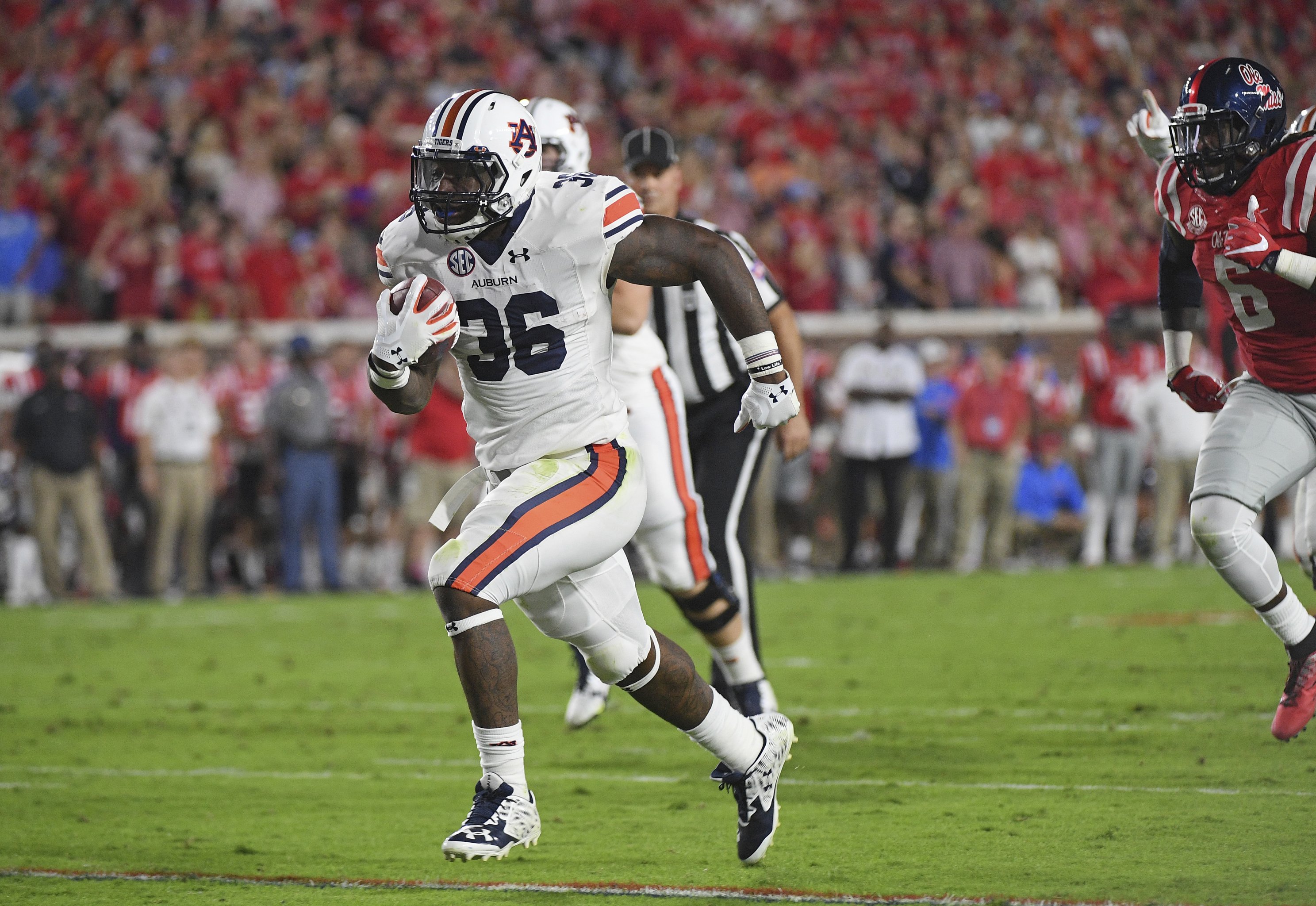 Leonard Fournette will run on Texas Tech. Don't be shocked if TTU