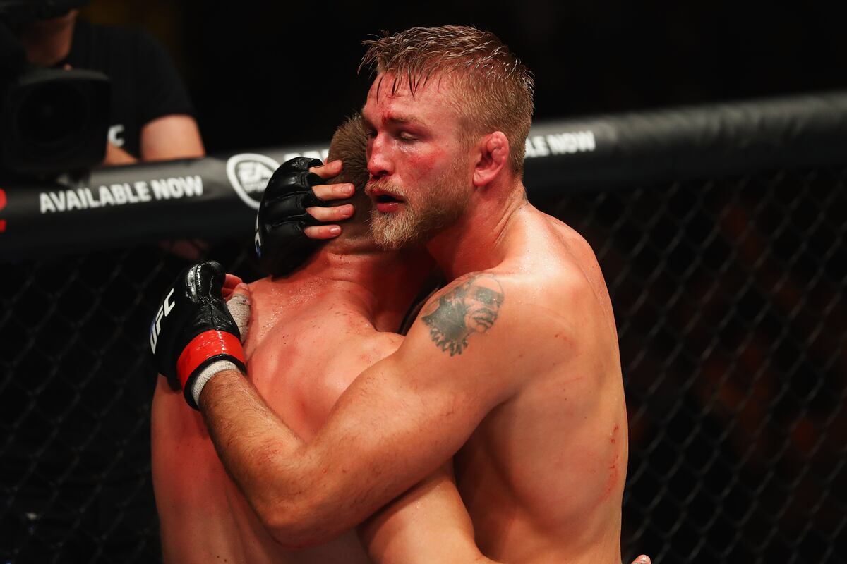 UFC Fight Night 109 Predictions: Bleacher Report Main Card ...