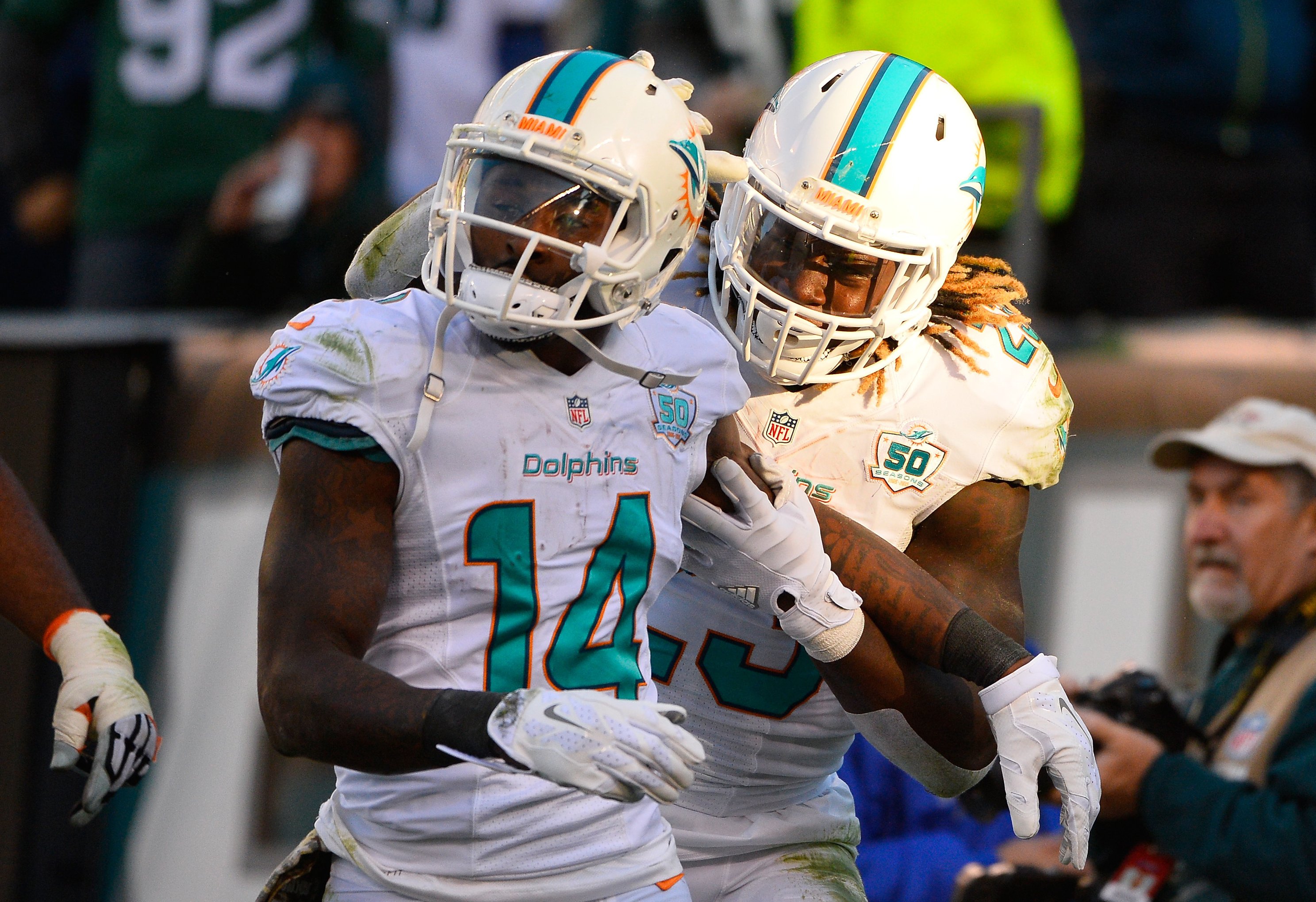 Mike Wallace joins Eagles while Terrelle Pryor signs for Jets in NFL, NFL  News