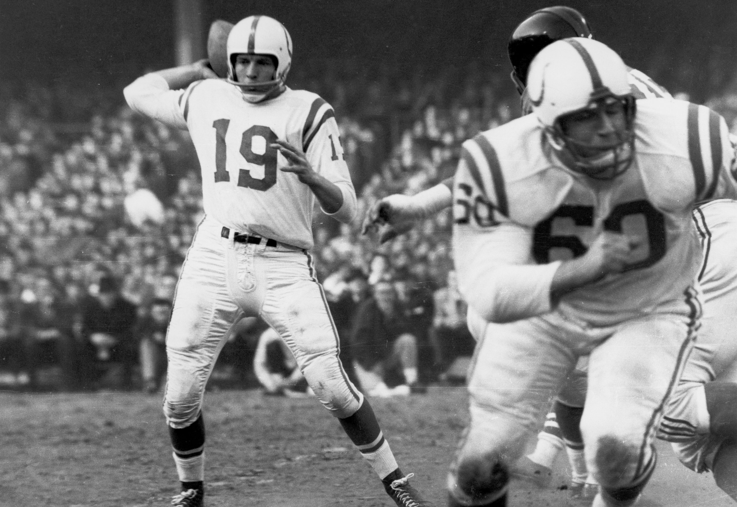 Remember When: QB George Blanda played until he was 48 