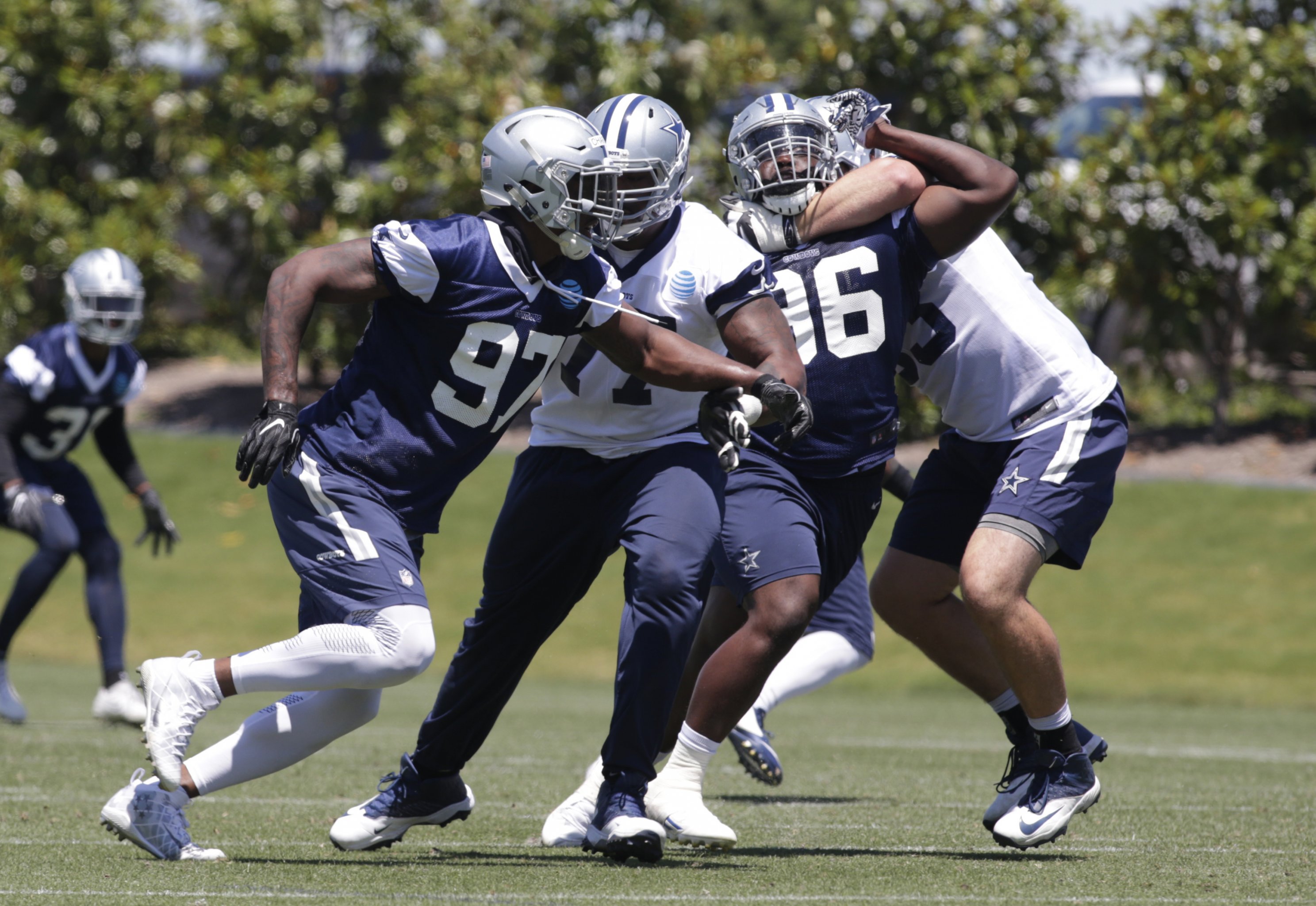 Dallas Cowboys: Can Jameill Showers finally crack the 53-man roster?