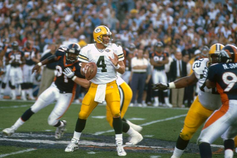 The Top 10 Quarterbacks Of All Time Bleacher Report Latest