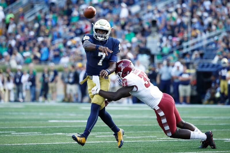 Grading New College Football Starting Qbs Week 1 Performances Bleacher Report Latest News Videos And Highlights
