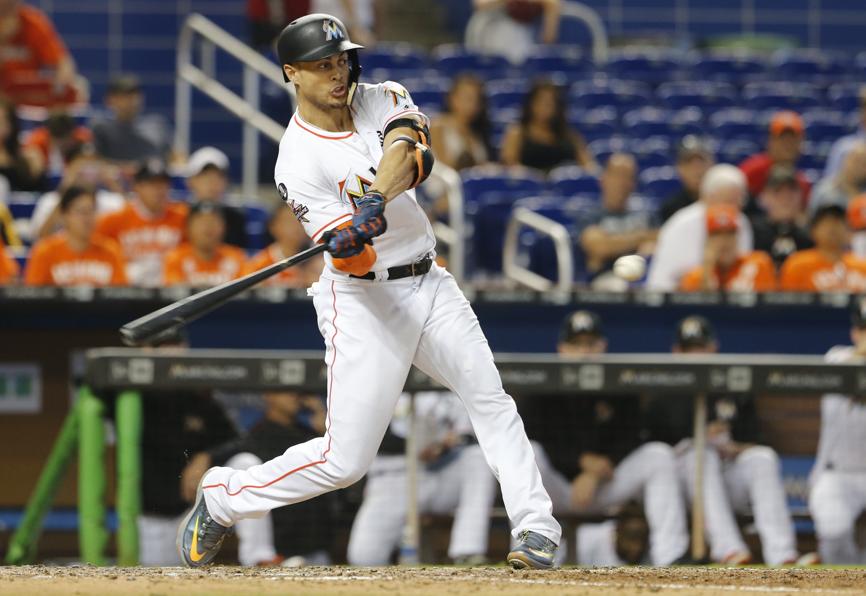 Player of month award offers little solace for Marlins' Giancarlo