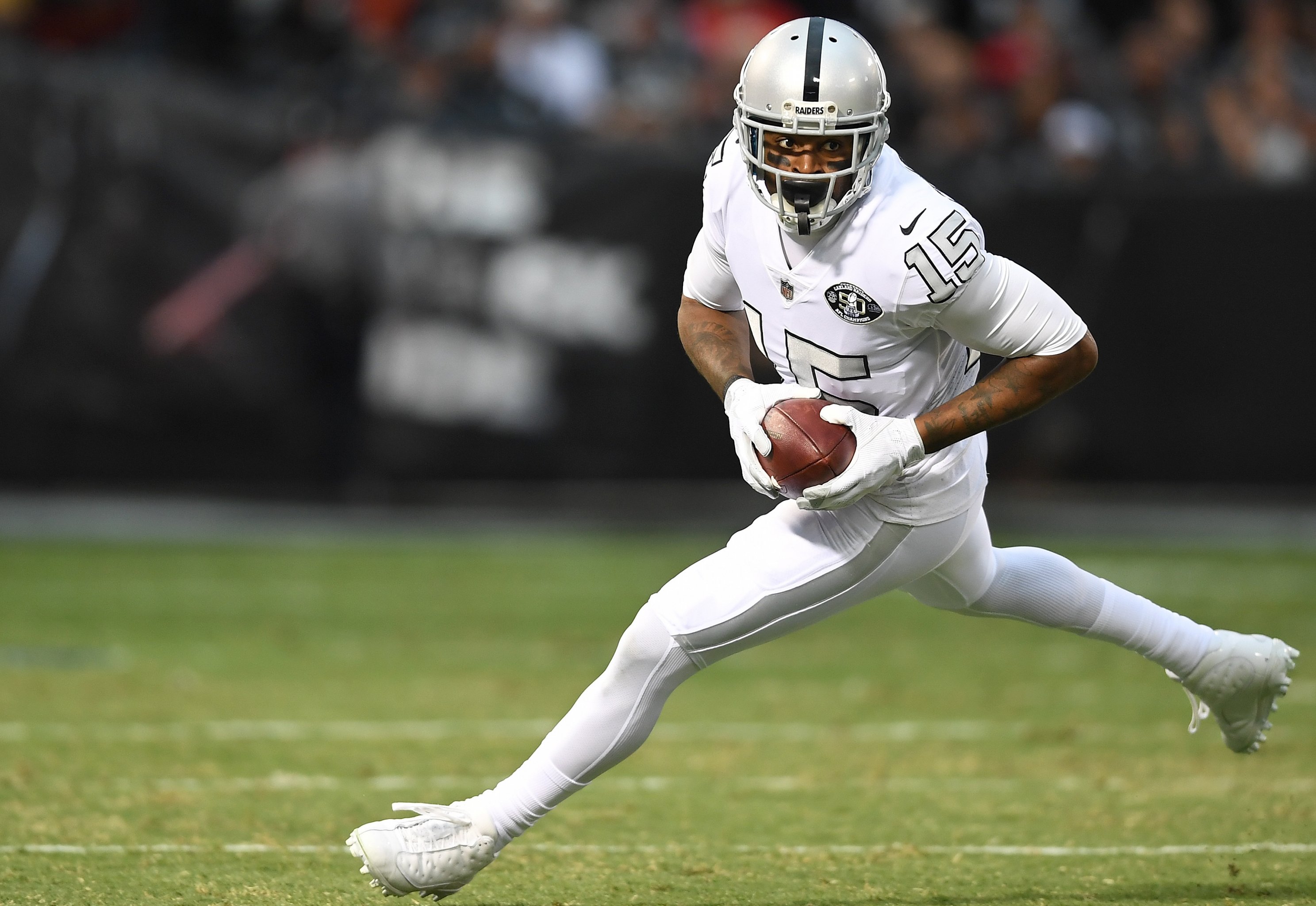 Raiders WR Amari Cooper keeps steady despite slump