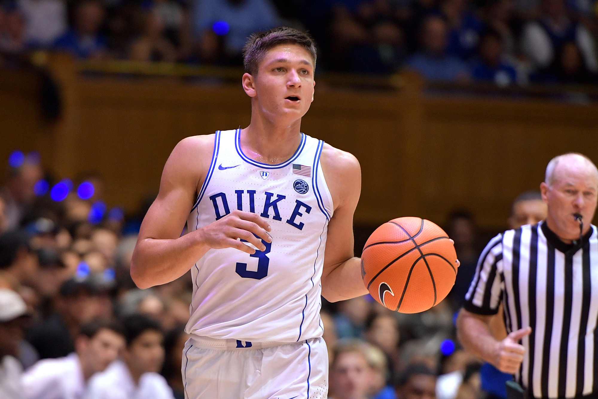 Winners And Losers Of College Basketball S 2017 18 Preseason Ap
