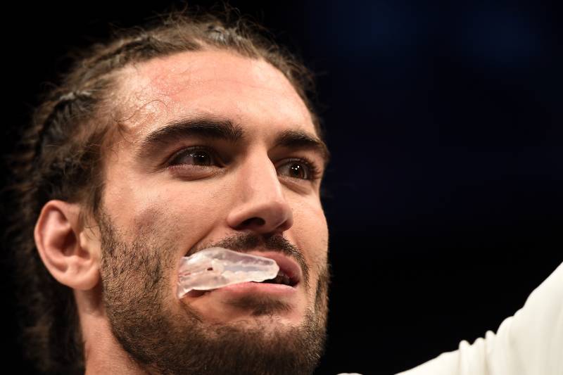 Theodorou is looking to hand Kelly a second straight loss.
