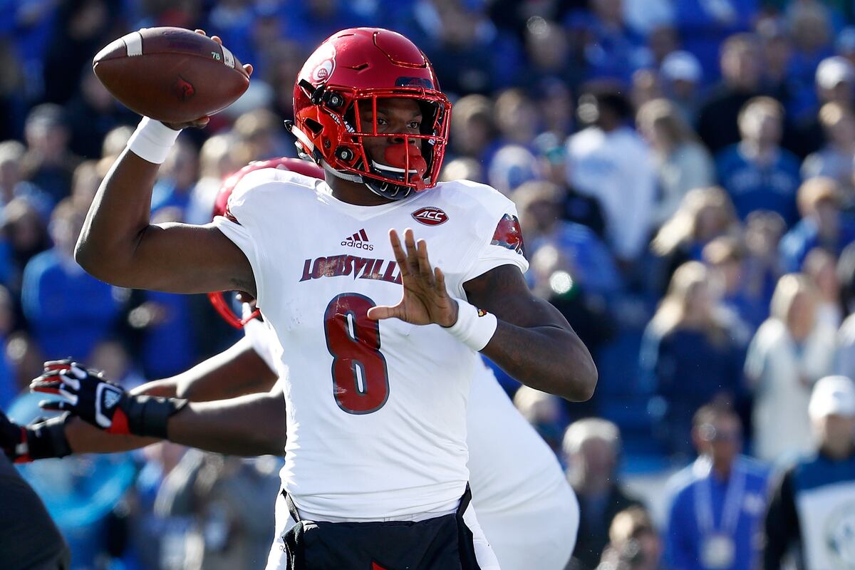 Bleacher Report College Football Awards for the 2017 Season News