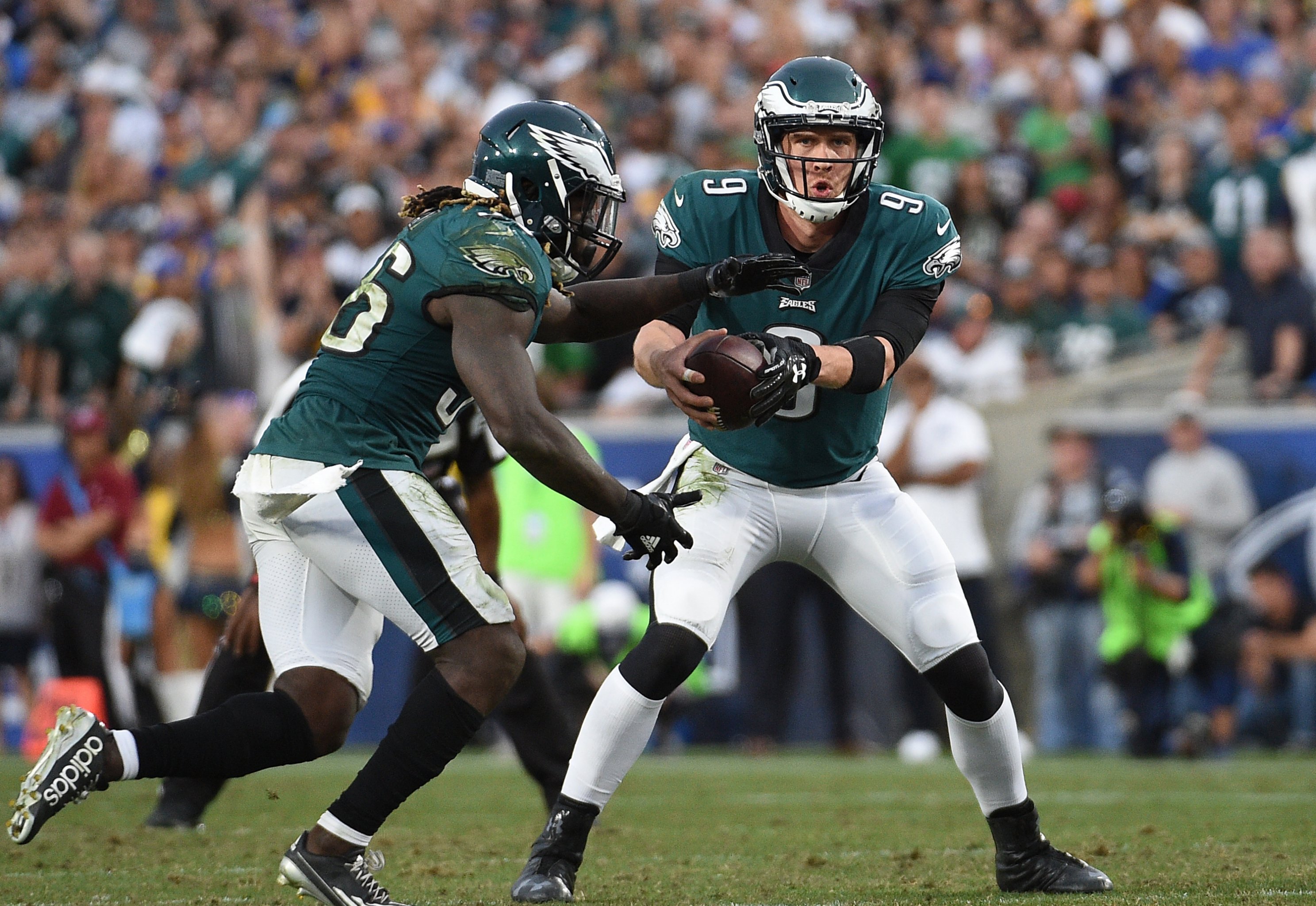 Eagles' quick reinvention between Super Bowl contenders is