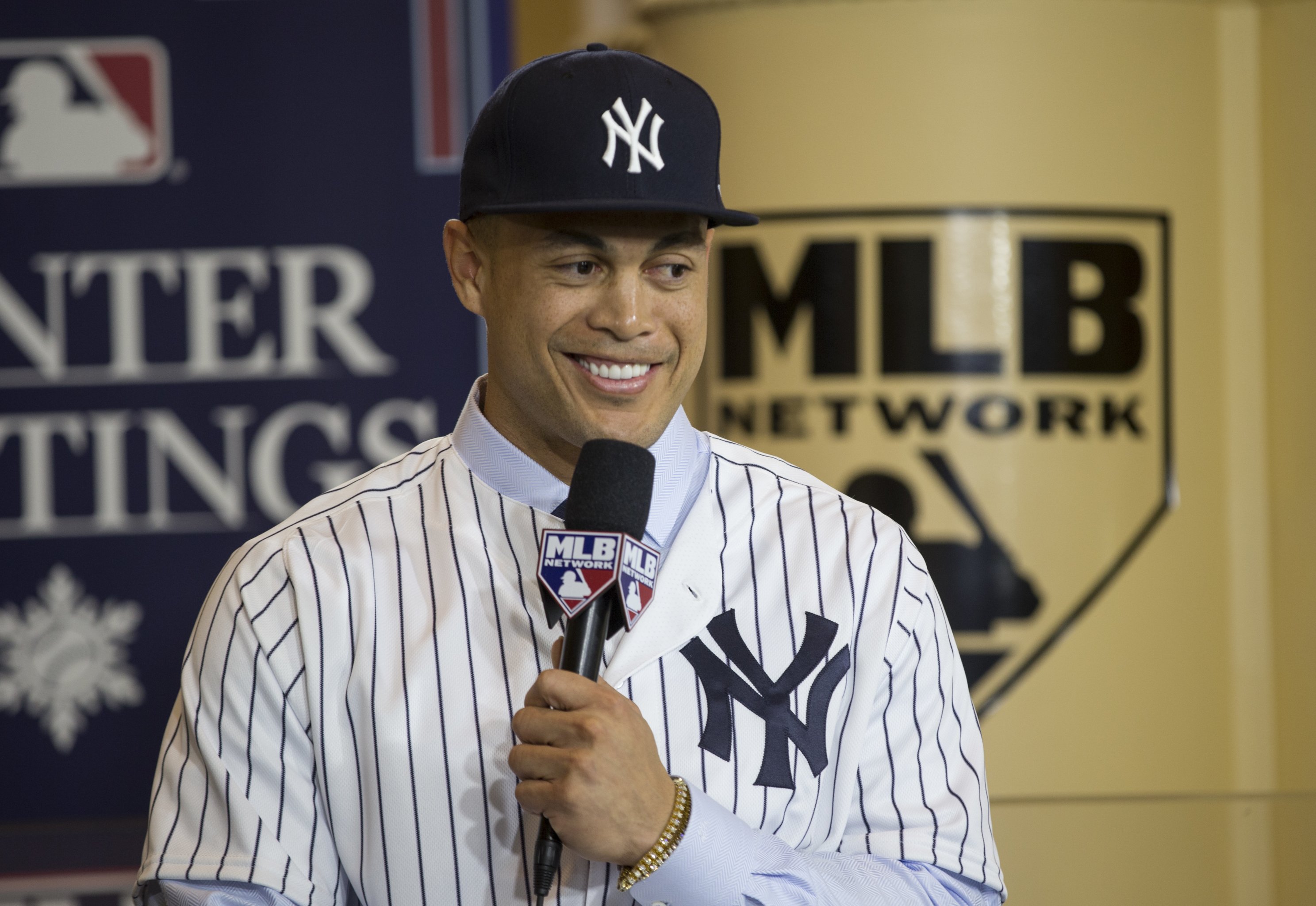 Talkin' Yanks on X: So the Yankees secretly signed Derek Dietrich to a  minor league contract  / X