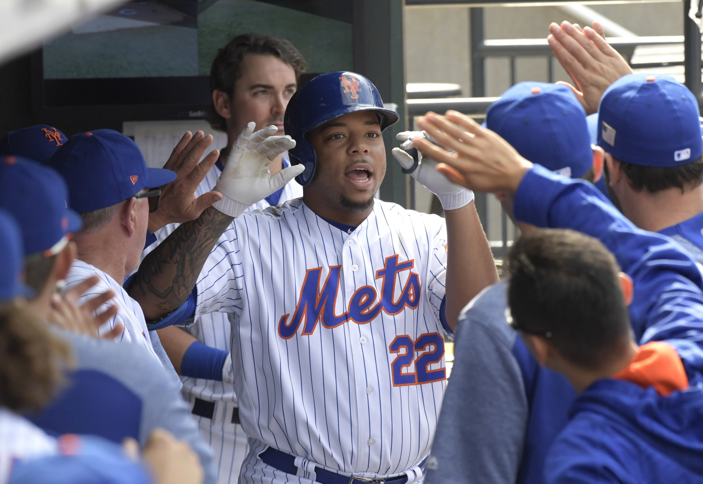 Mets make Dominic Smith a free agent, add three relievers - Newsday