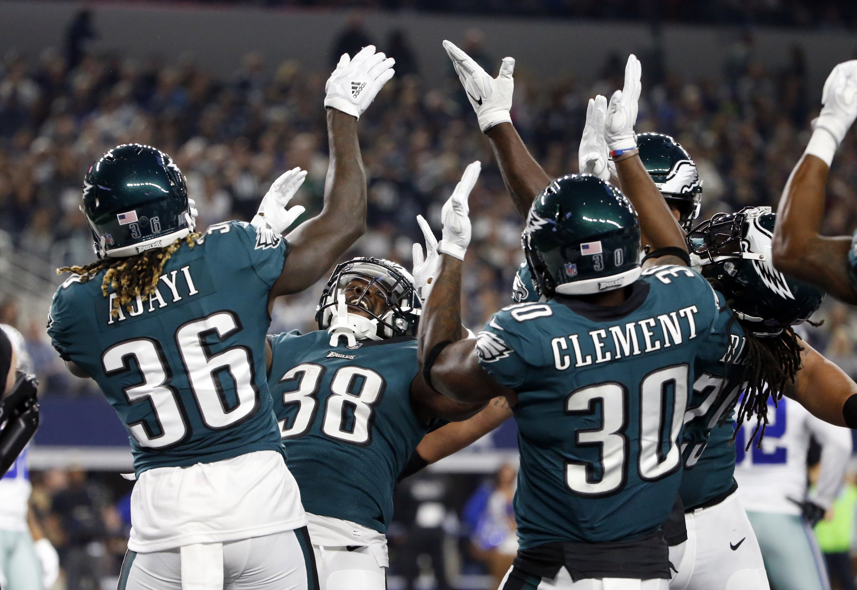 Super Bowl 52: Did officials blow the Corey Clement touchdown? (Video)