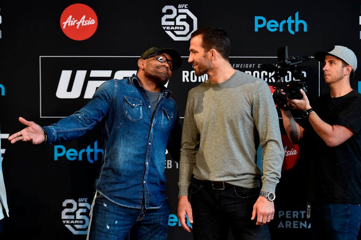 UFC 221 Bleacher Report Main Card Staff Predictions News, Scores
