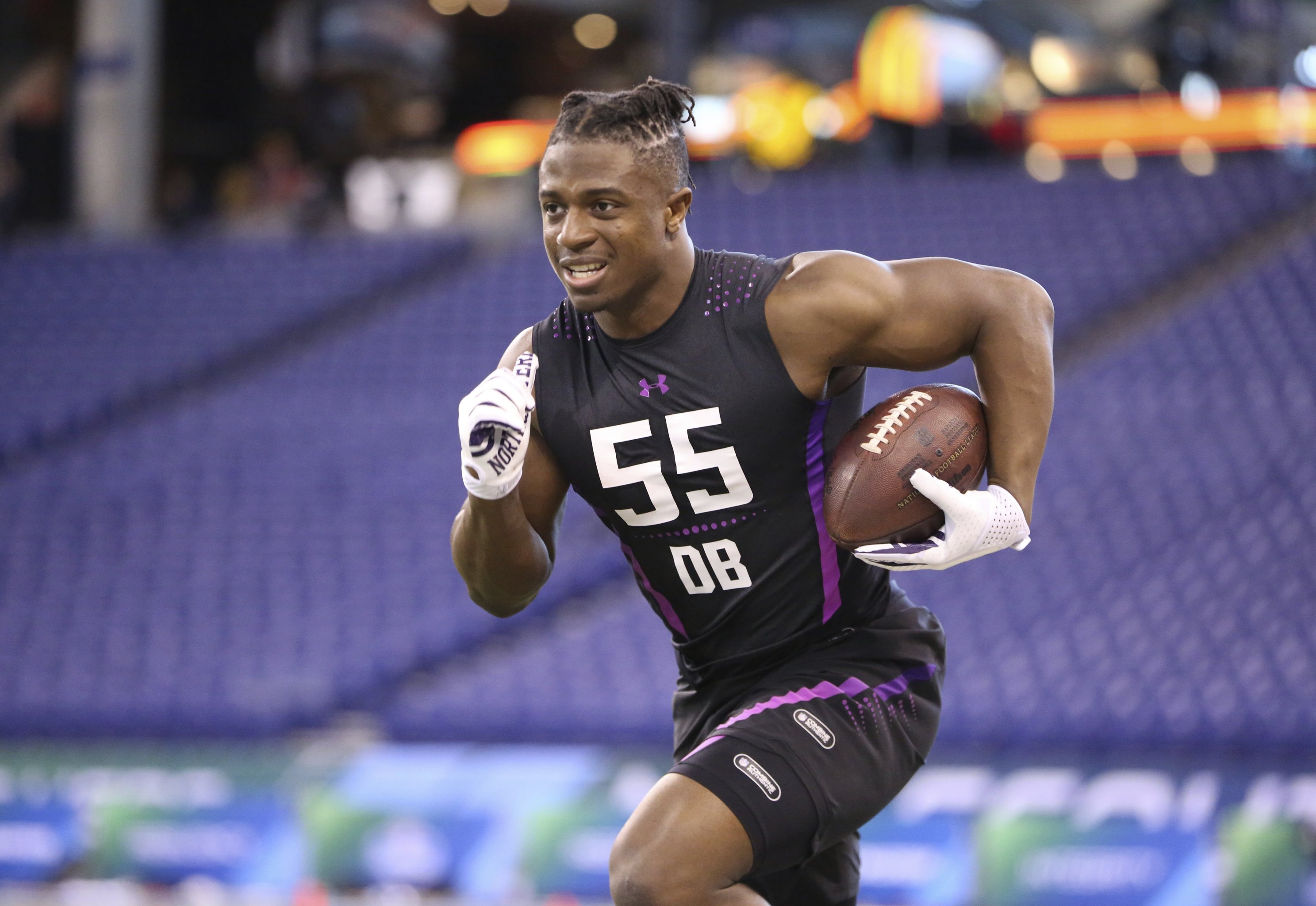 NFL combine - Day 3: Georgia's Davis, Walker dazzle in 40-yard dash