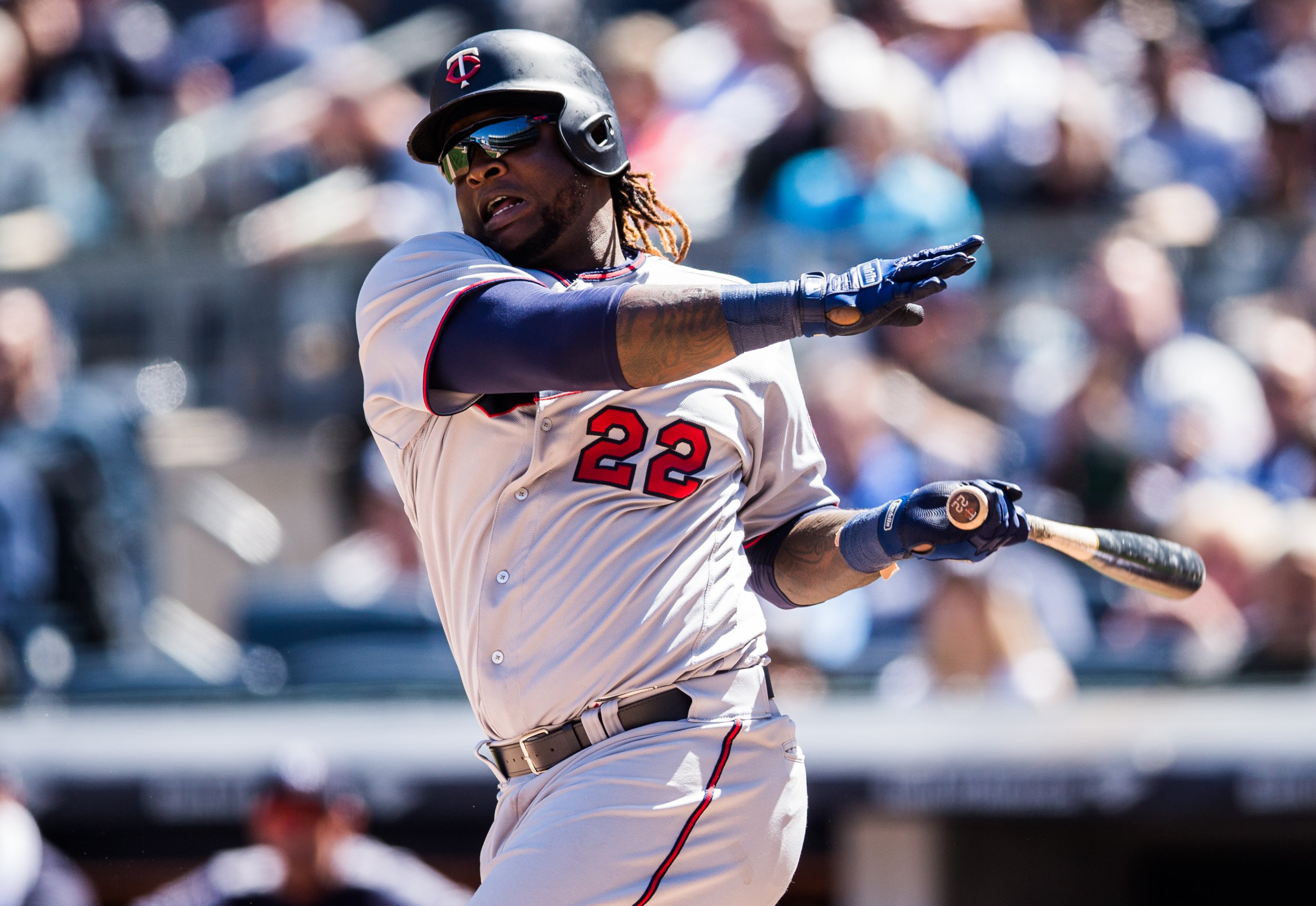 Top prospect Sano shines as Twins pound Orioles