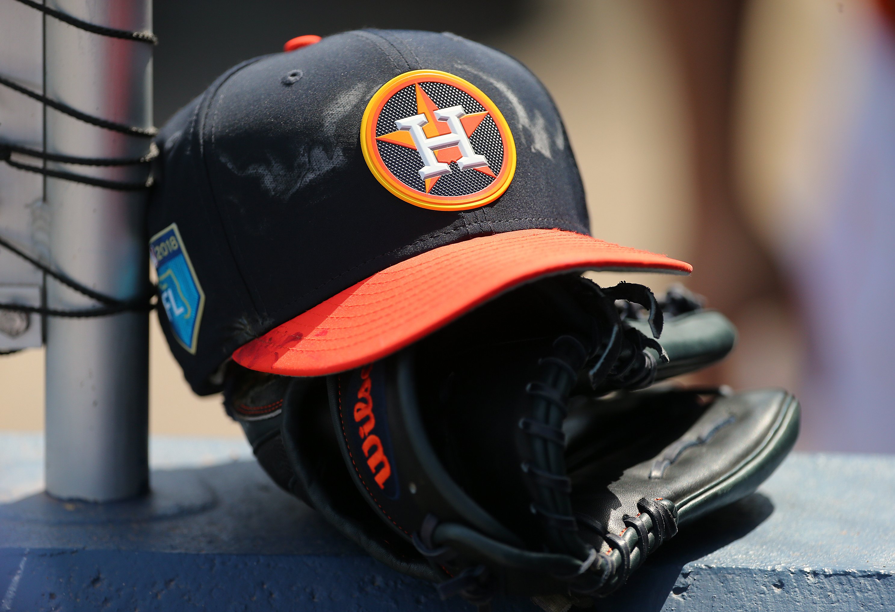 LV Baseball Cap for Sale in Houston, TX - OfferUp