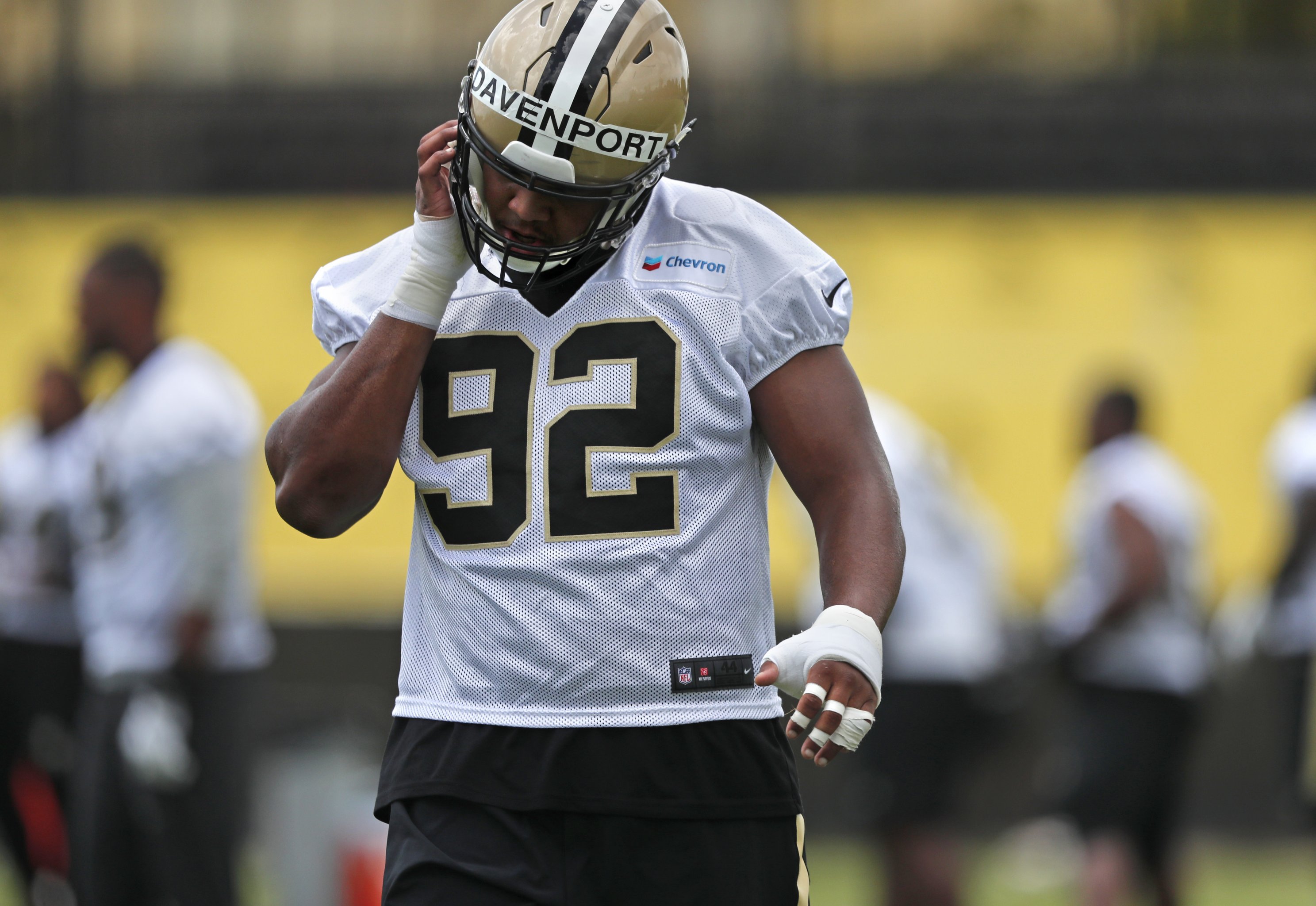 How Vikings signing Marcus Davenport shakes up Saints' DE depth chart