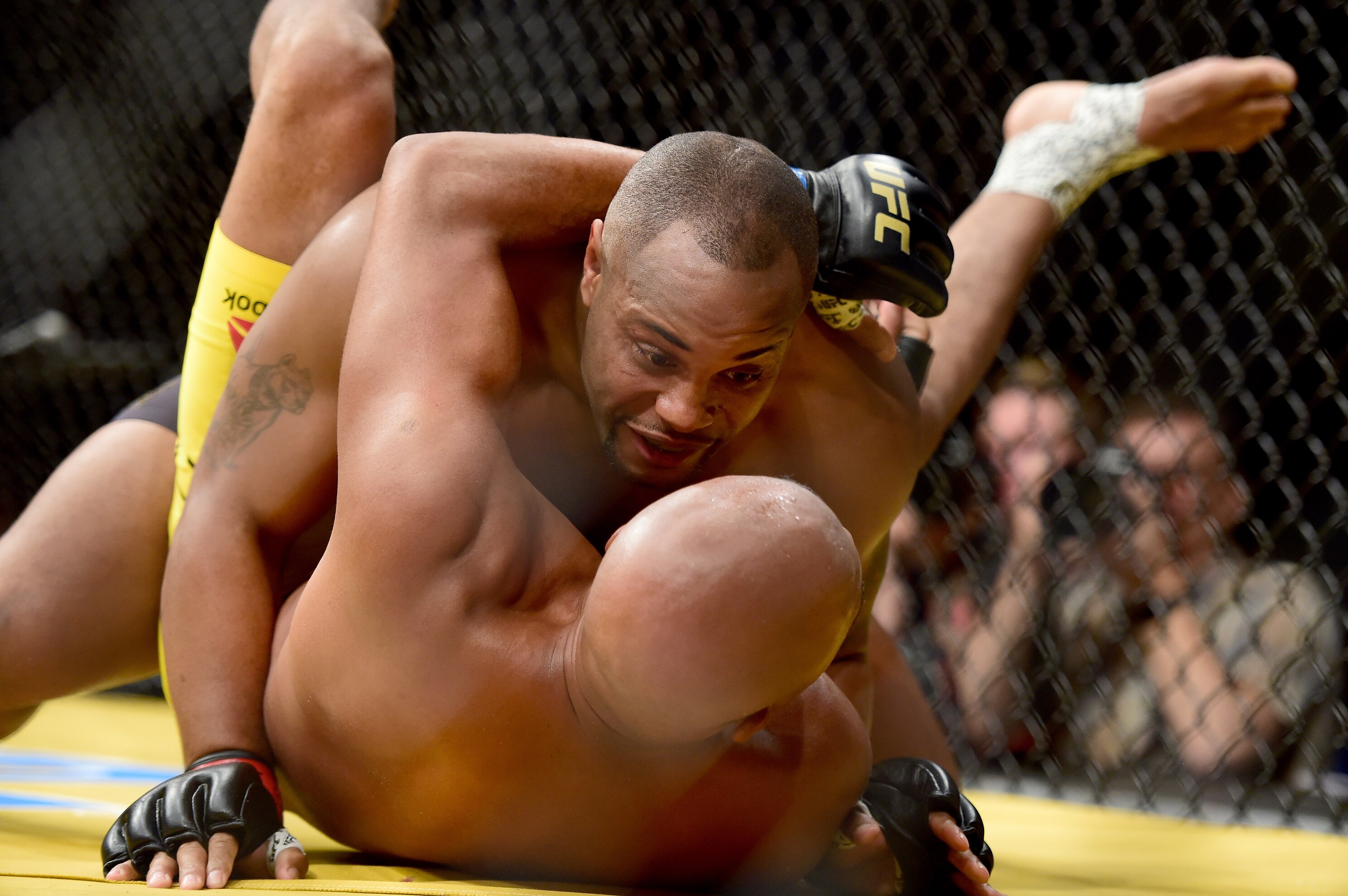 Daniel Cormier Vs Brock Lesnar Head To Toe Breakdown Bleacher Report Latest News Videos And Highlights