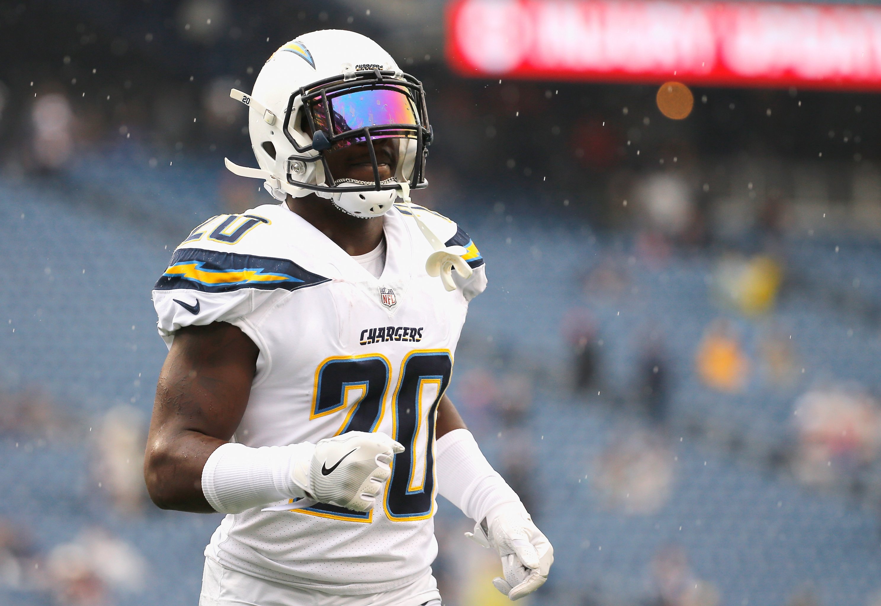 Fabian Moreau signing: Giants add veteran c la chargers custom