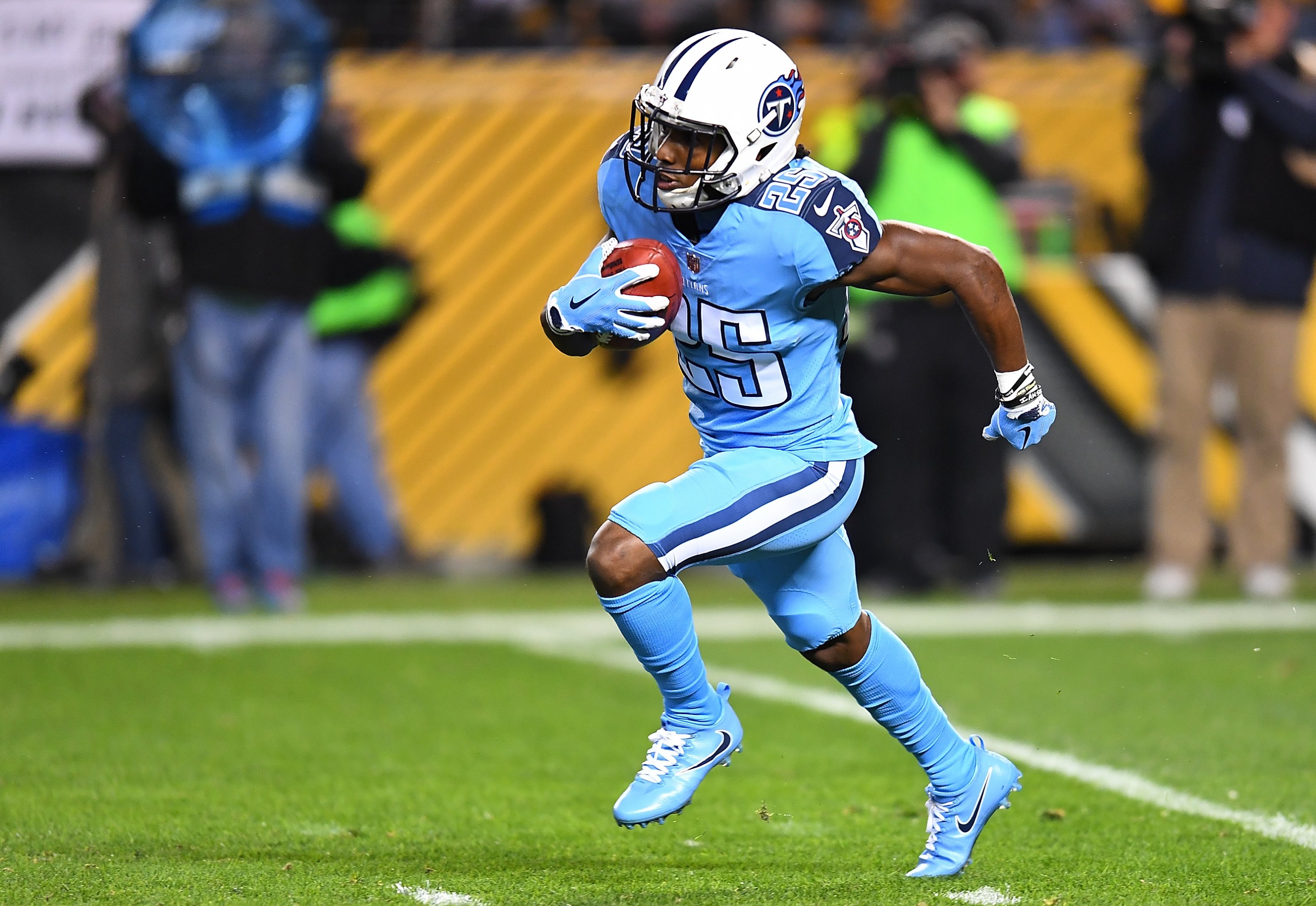 Titans Eyeing More Help at Receiver While Also Counting on Returners at the  Position to Blossom