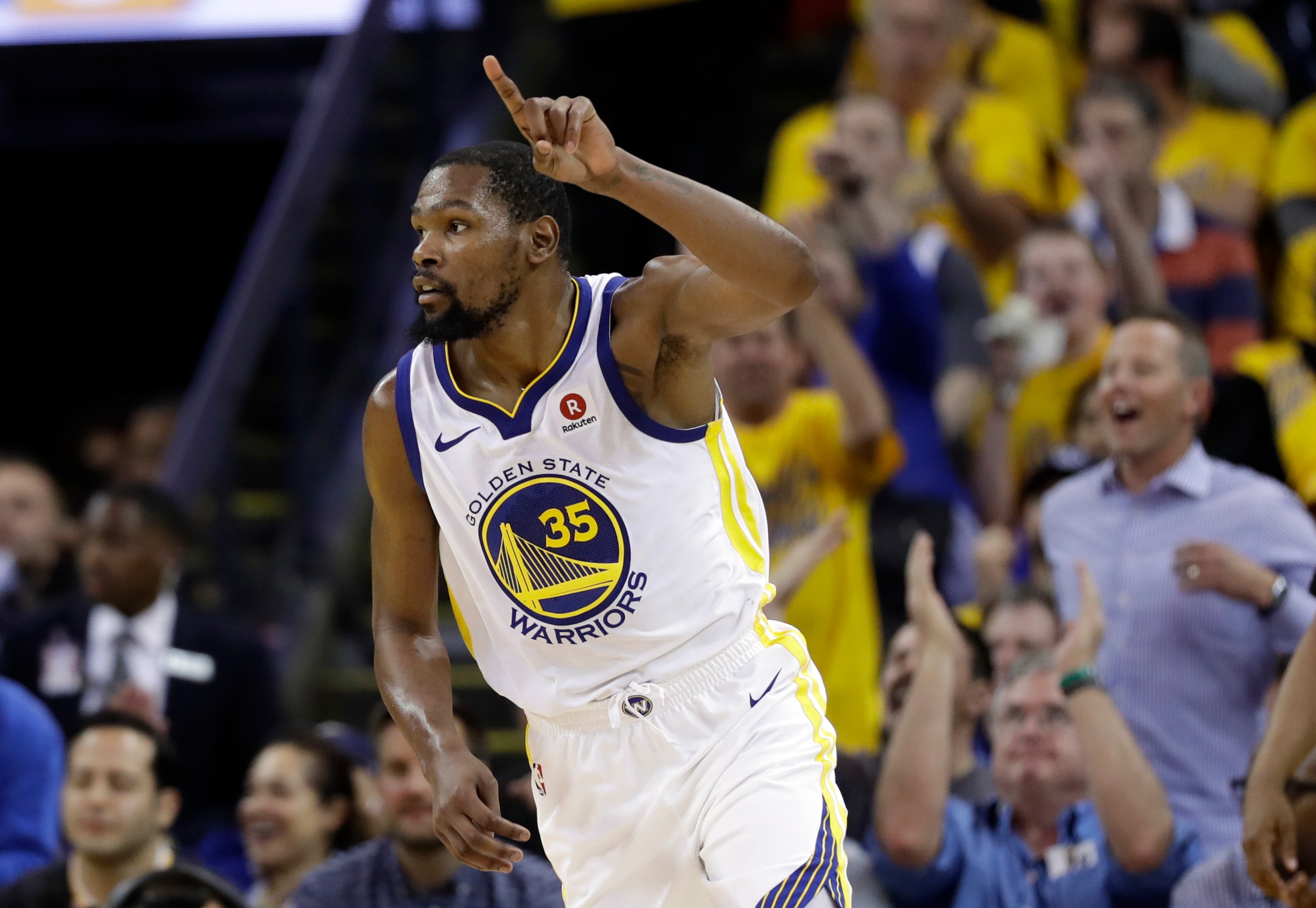 Ranking The Top 10 Players In Golden State Warriors History Bleacher Report Latest News Videos And Highlights