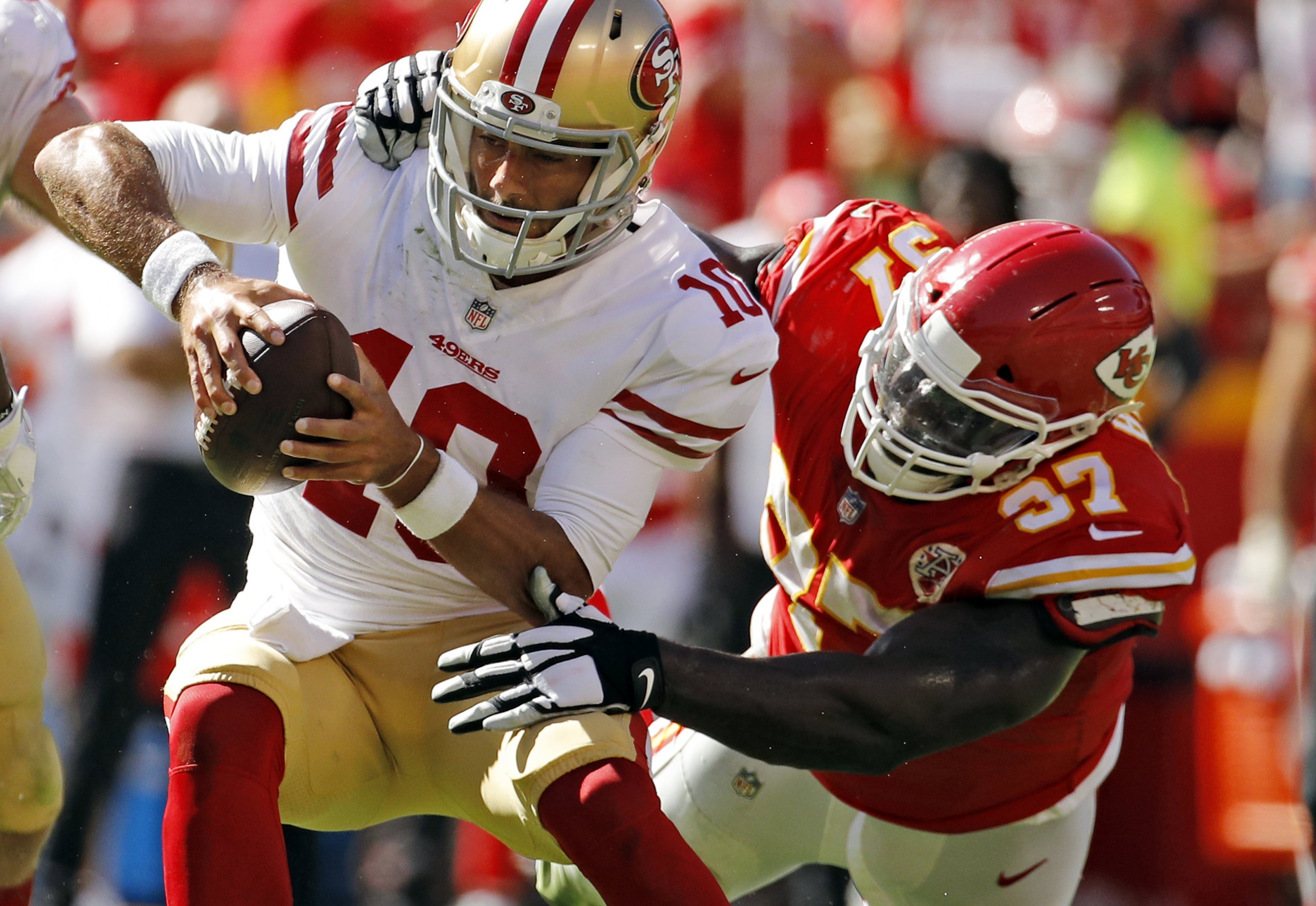 San Francisco 49ers running back Eli Mitchell leaves Lions in the dust on  38-yard TD run