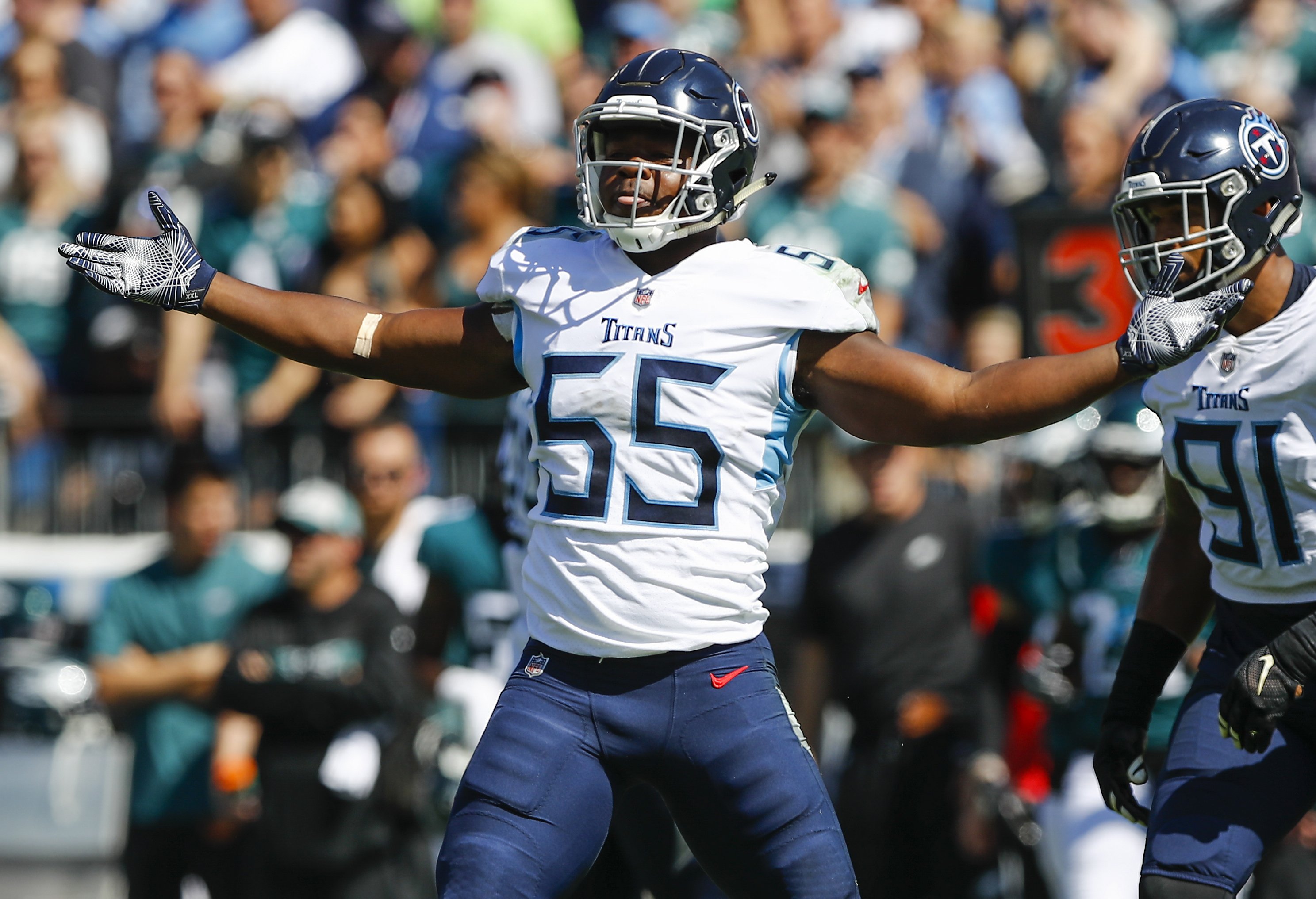 Returning Woodyard, Titans' D eager to face Chargers' Gordon, Pro