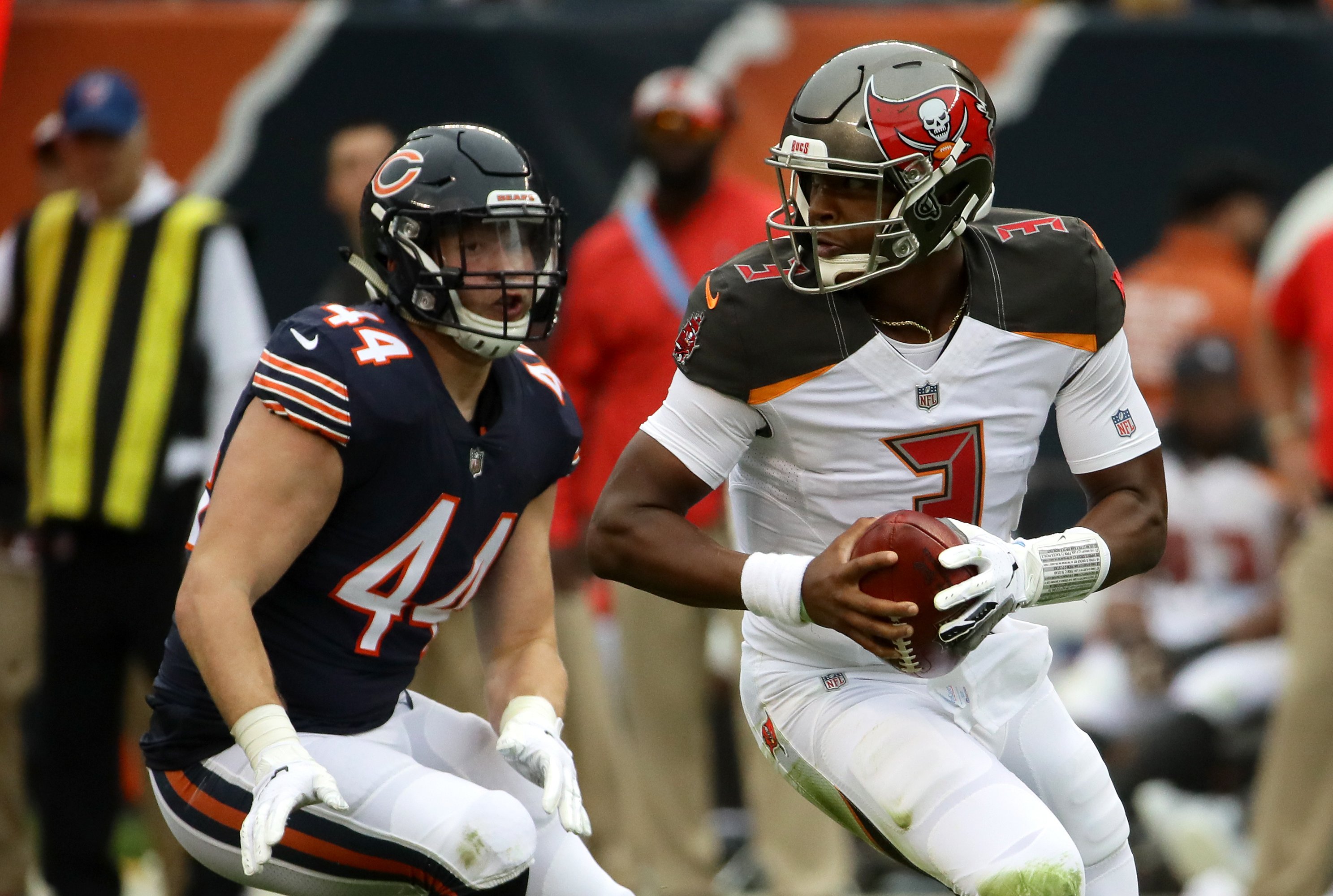 Bucs summon late heroics against Saints, get big Monday night win. - Bucs  Nation