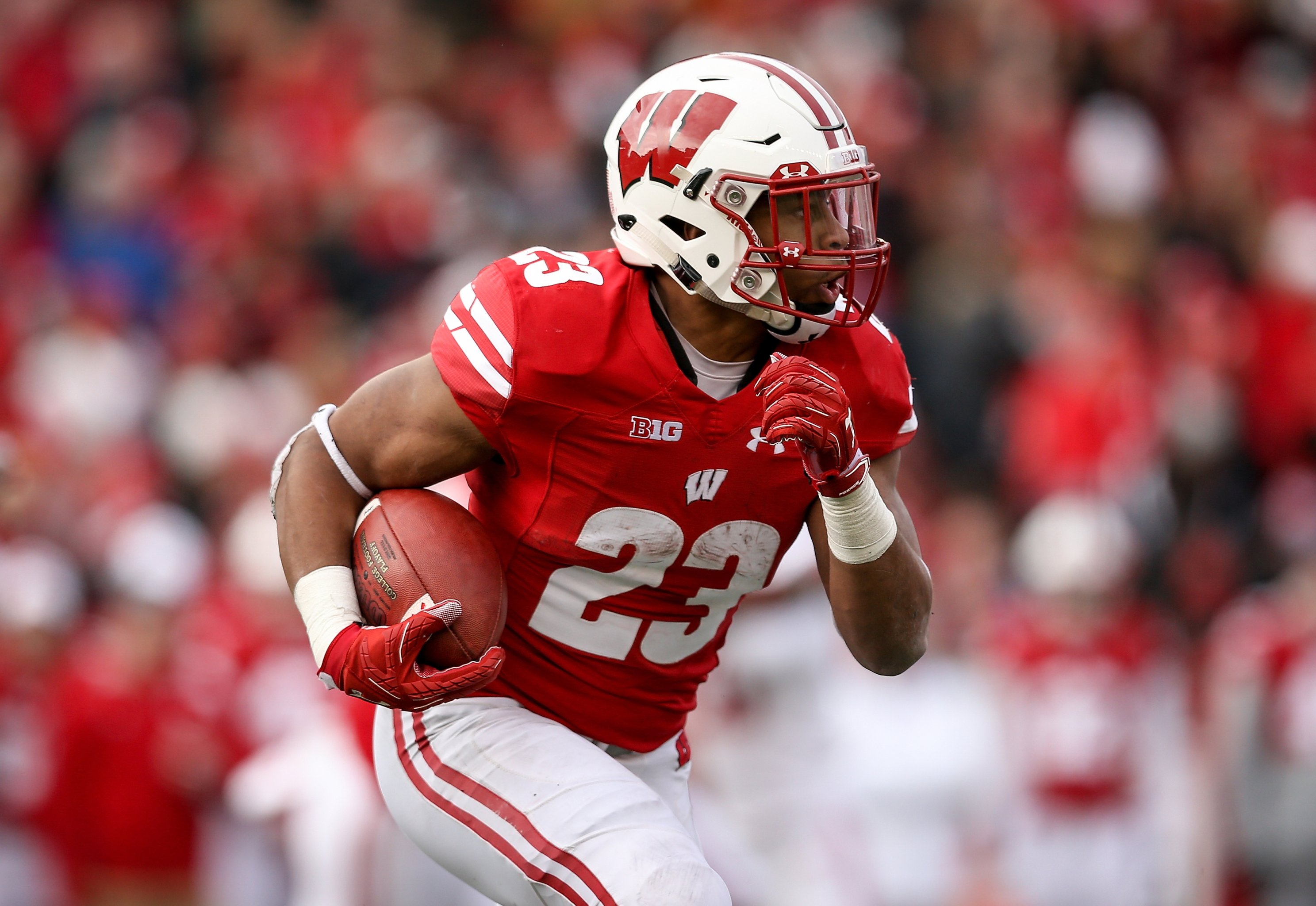 Ranking Top Running Backs in College Football