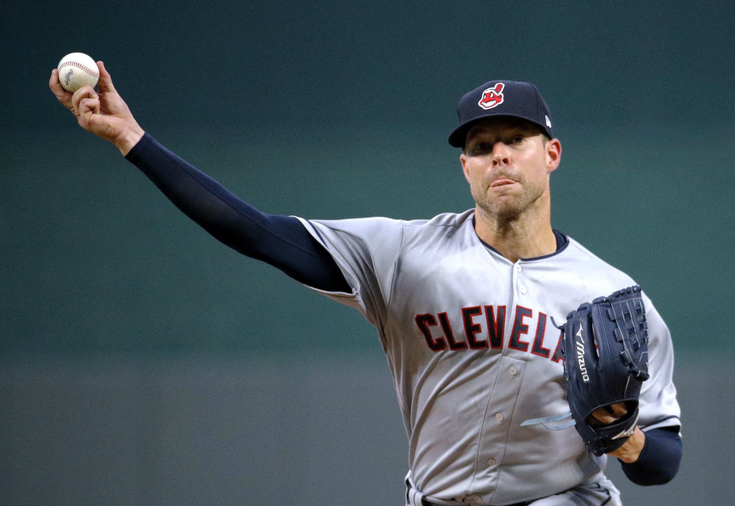 Giants 'trying to get creative' with possible Brian Dozier trade