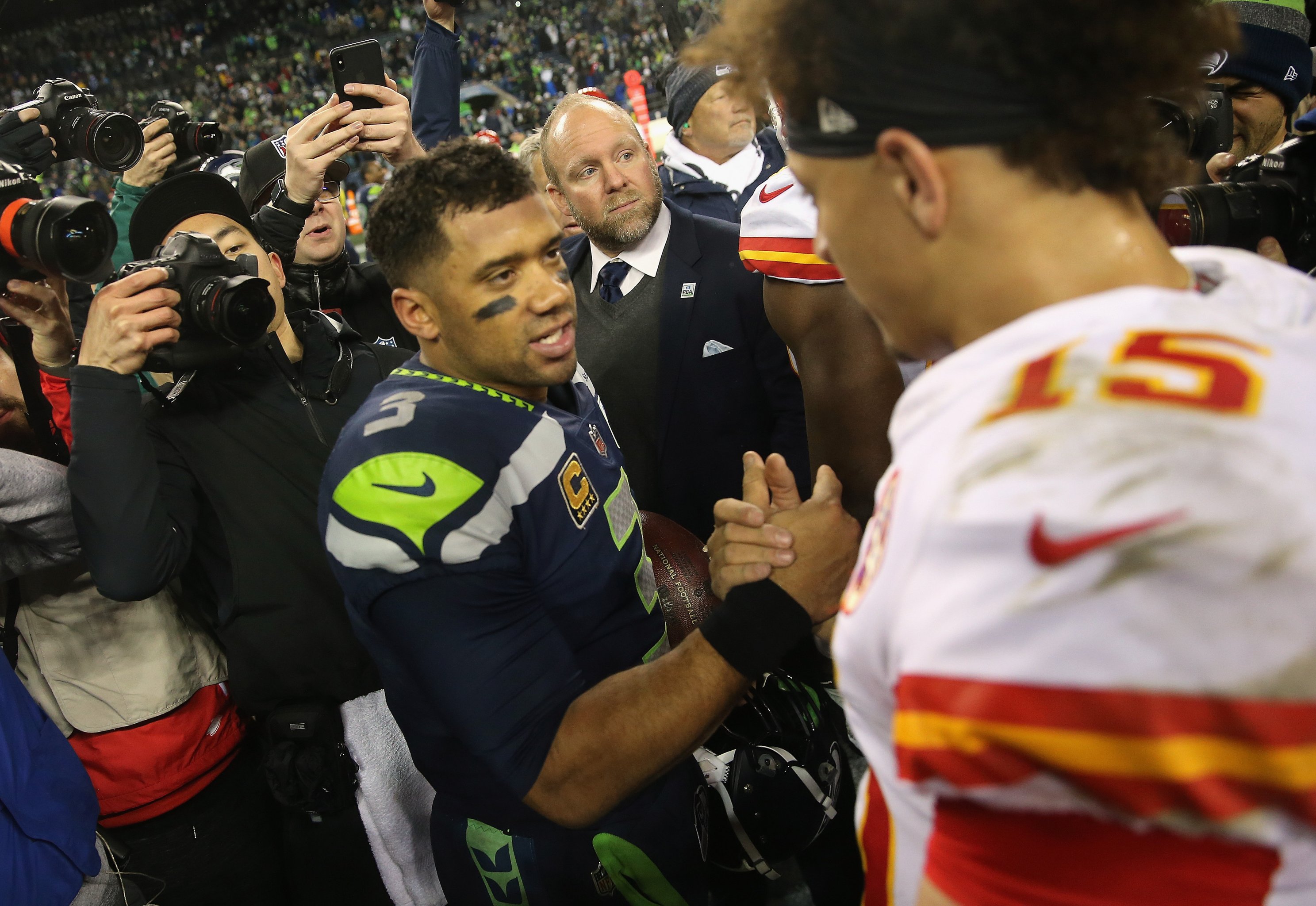 Russell Wilson Called Out For “Lack Of Focus” On Football By Denver Broncos  Head Coach