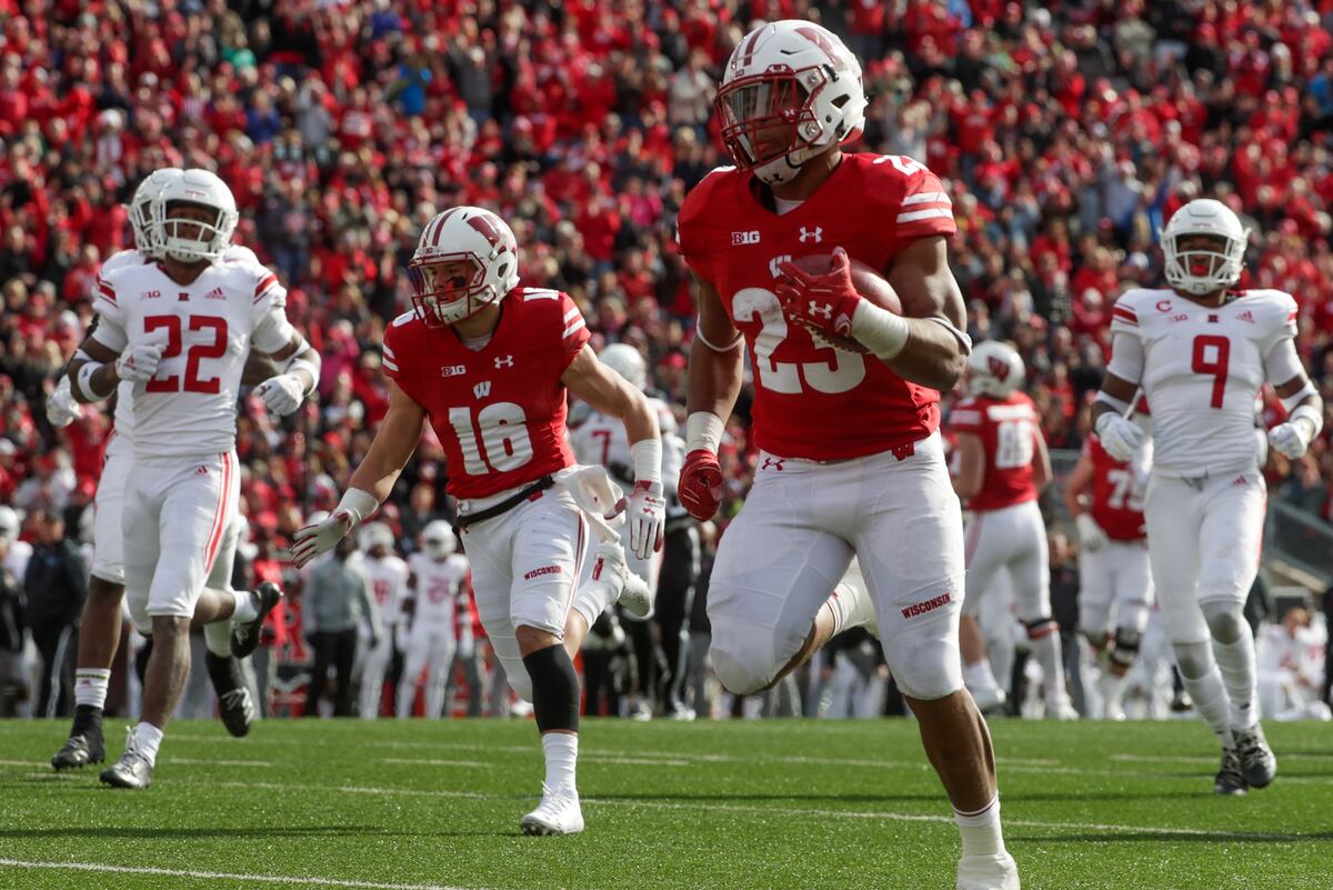 Projecting CFB's Top 10 Running Back Superstars in 2019 News, Scores