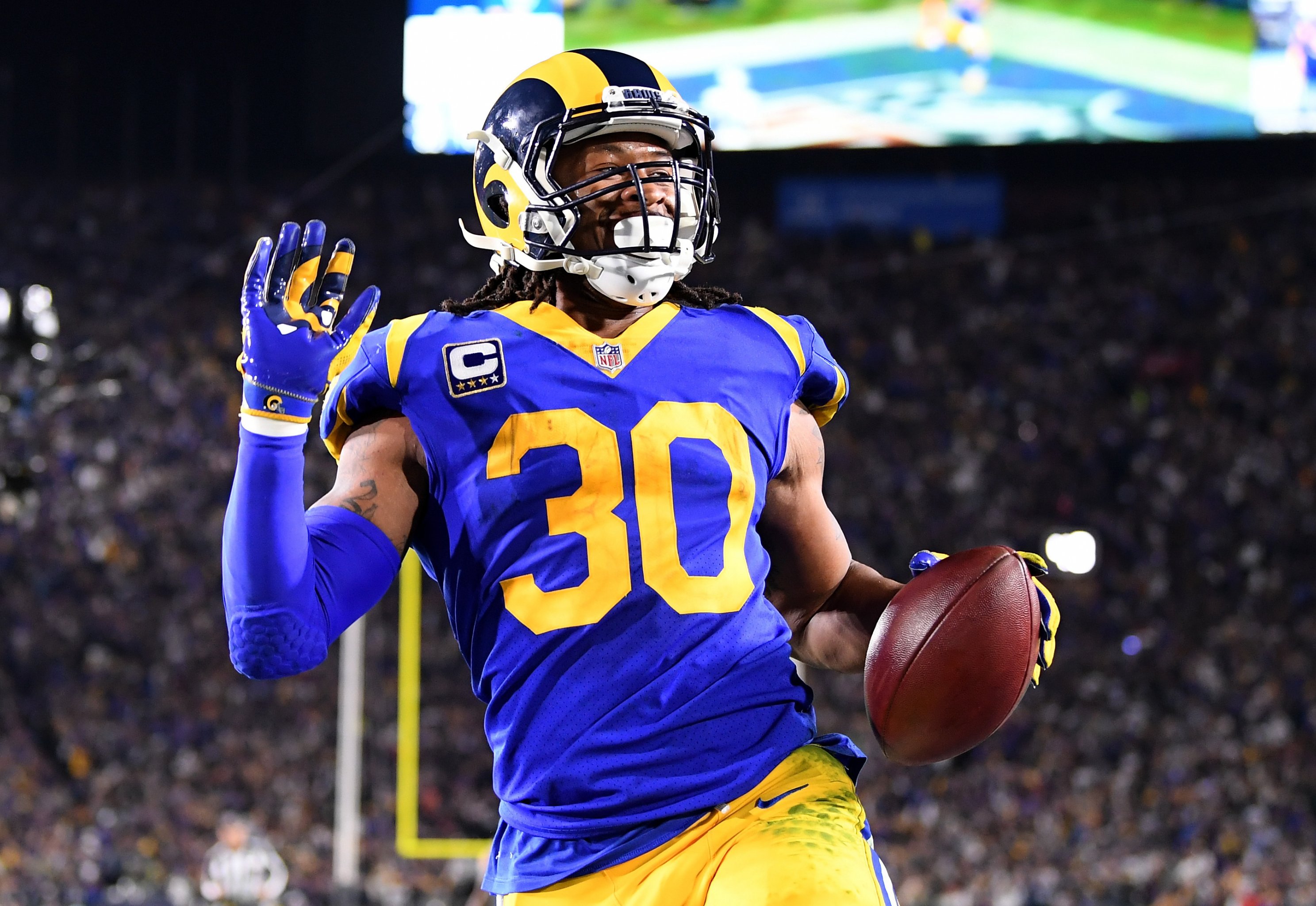 Rams' powerhouse defense strengthens with trade for Super Bowl MVP