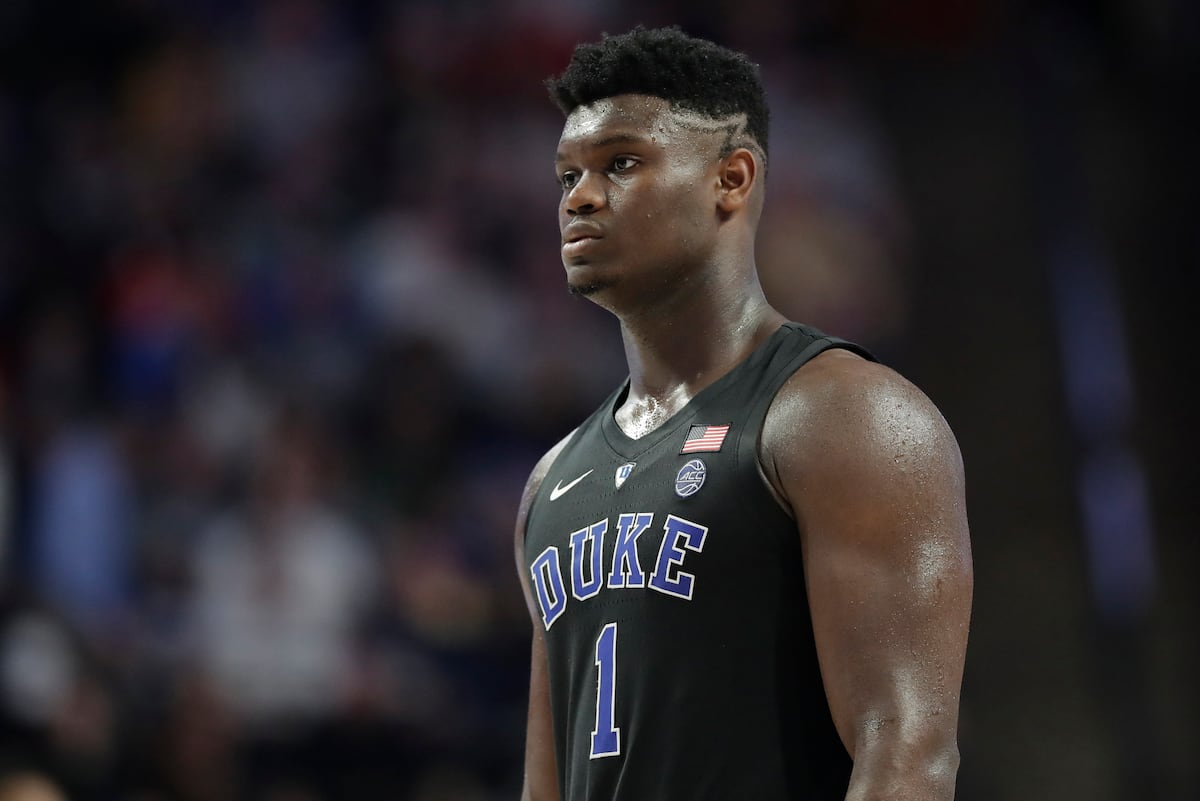 Zion Williamson and Other CBB Stars Who Can Take Over the 2019 NCAA